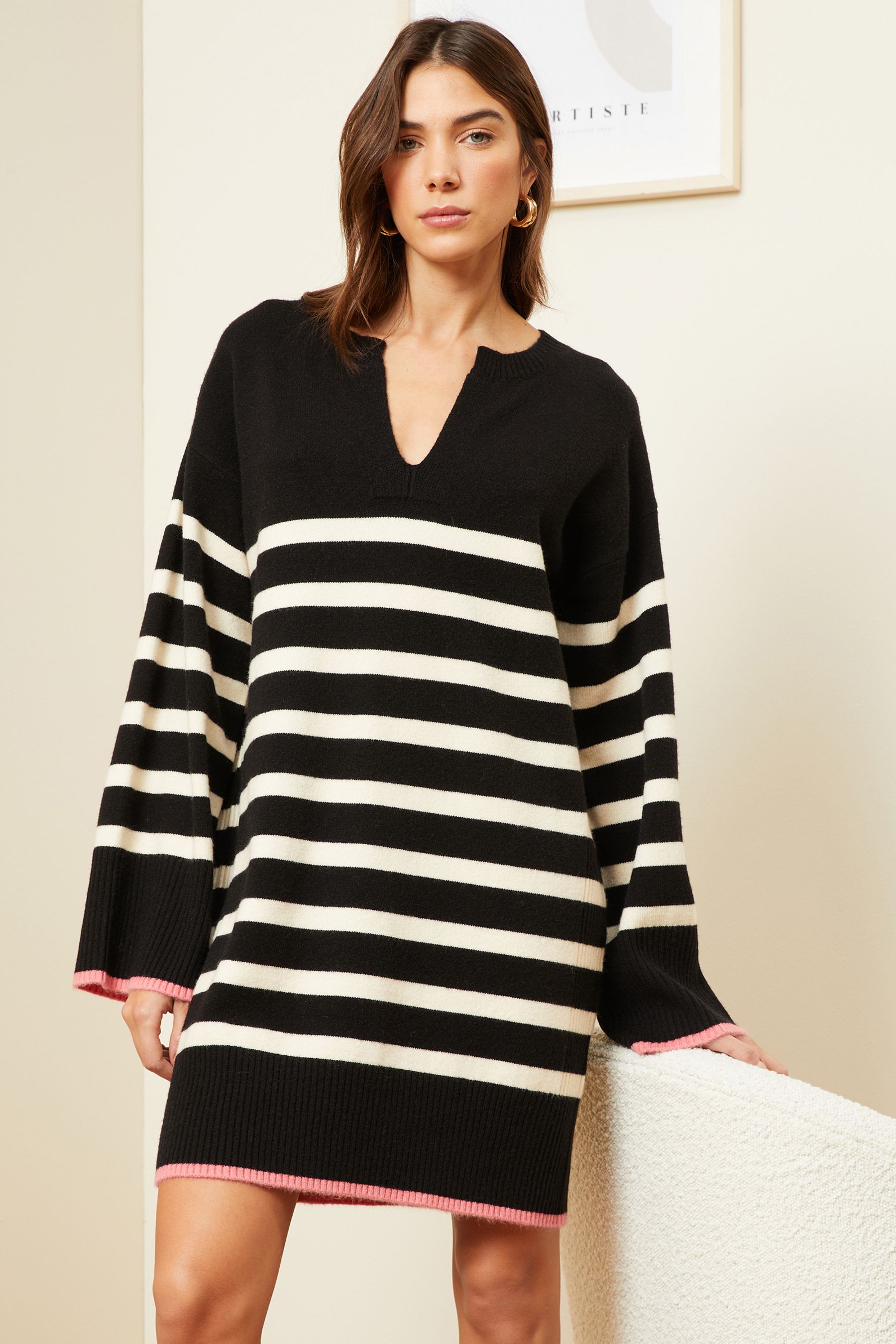 Love Roses Black Cosy V Neck Knitted Jumper Dress