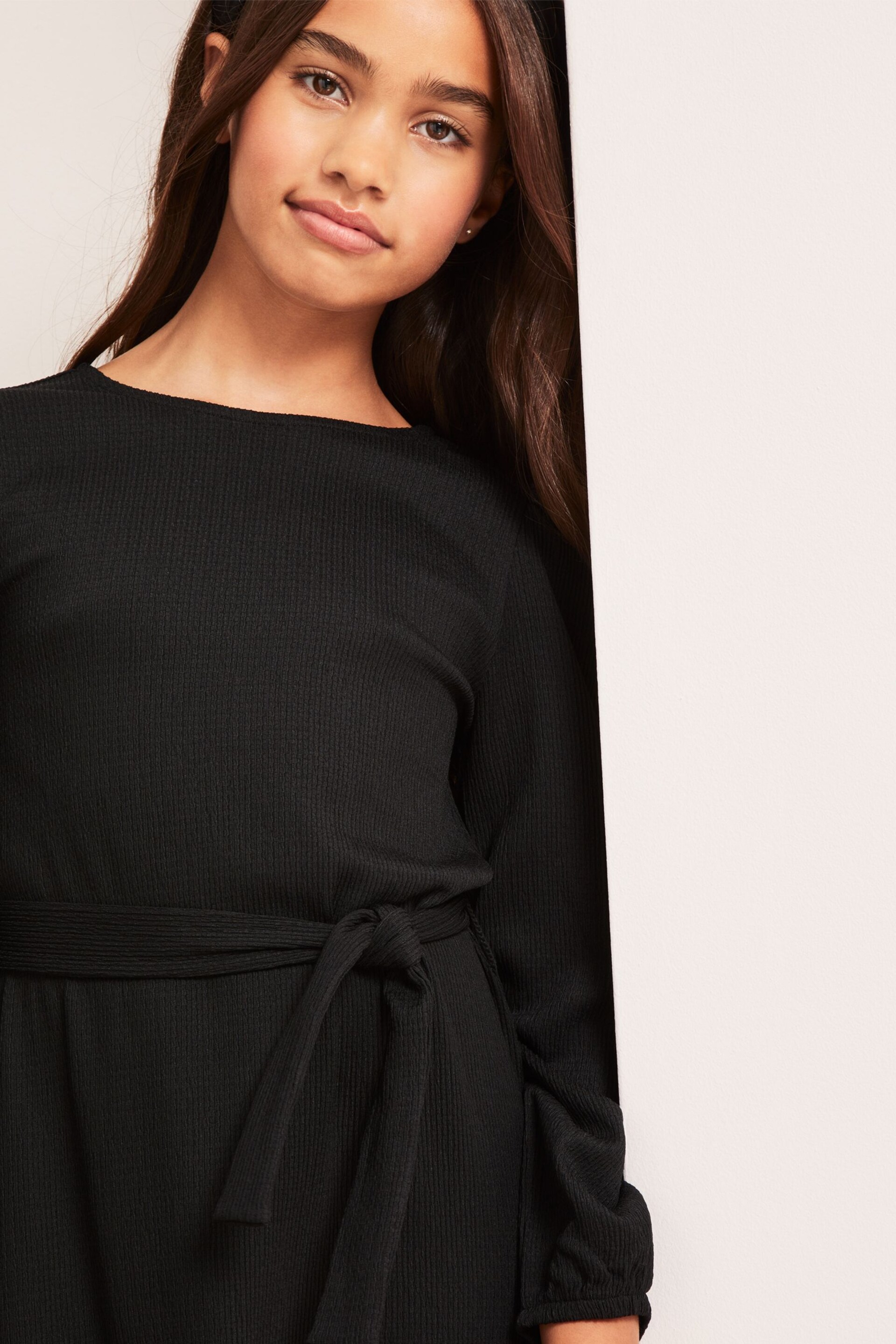 Lipsy Black Crinkle Jersey Long Sleeve Dress - Image 4 of 4