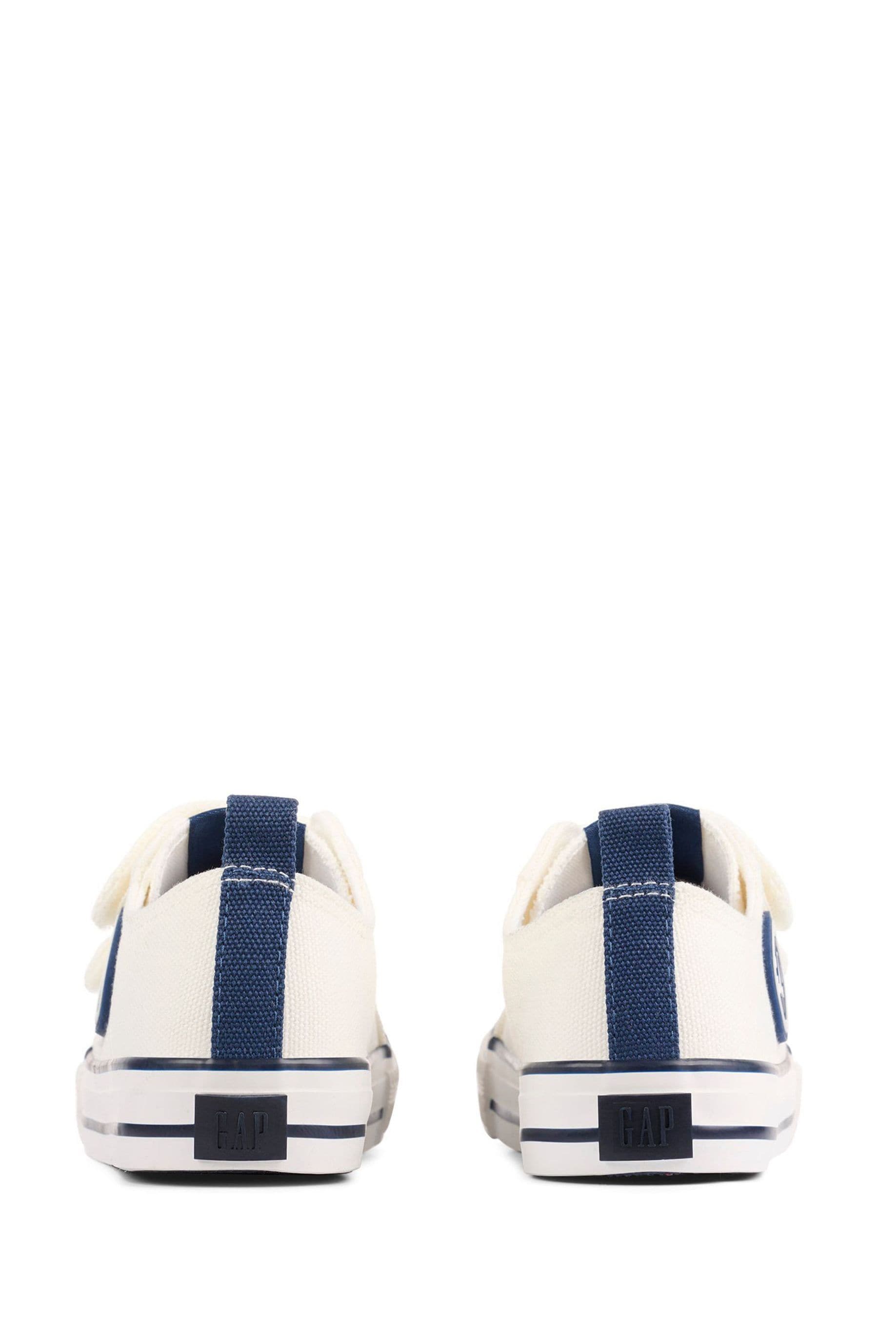 Gap kids trainers store