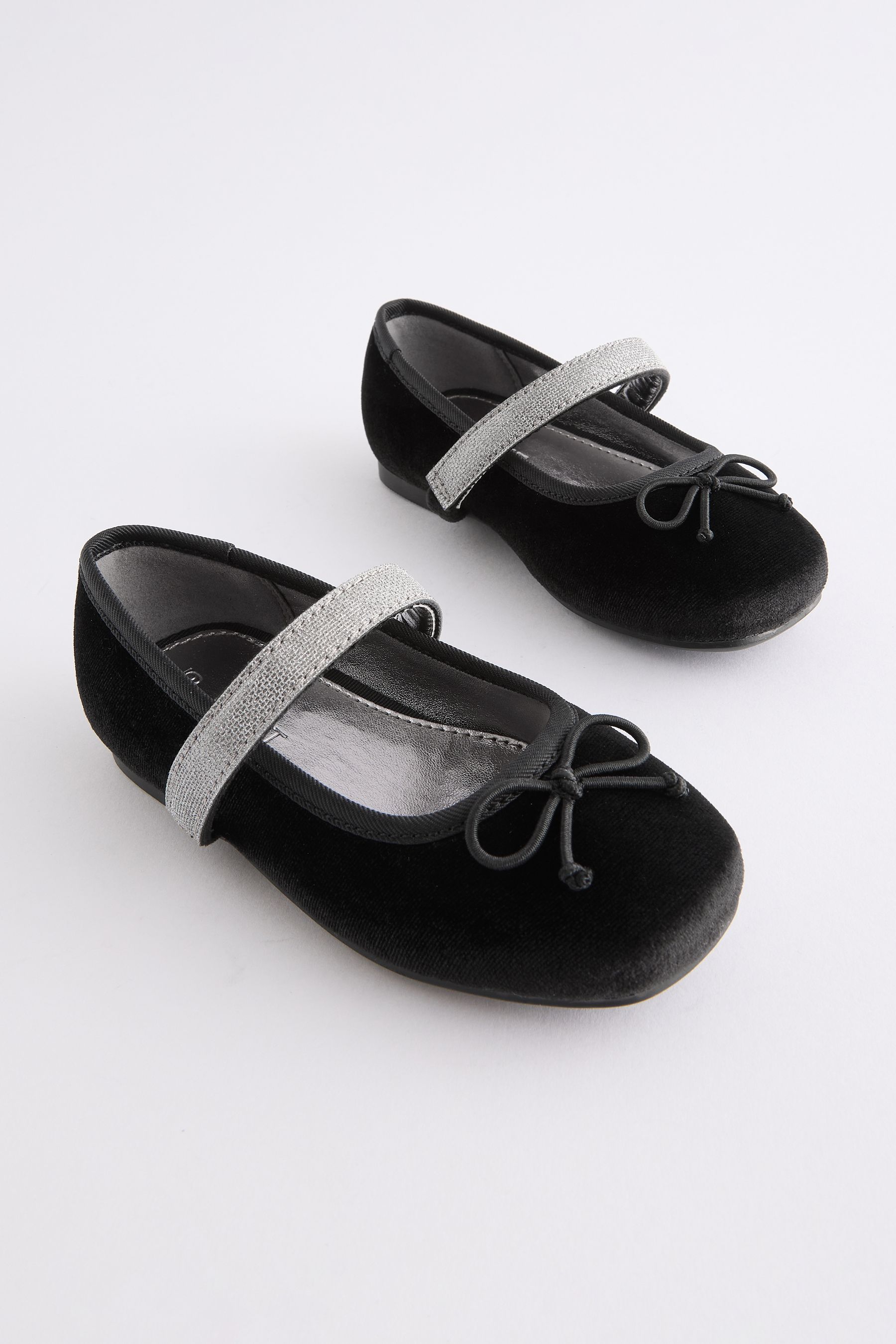 Velvet shoes for kids hot sale