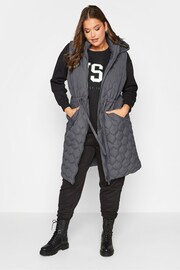 Yours Curve Grey Onion Quilted Hooded Gilet - Image 1 of 1