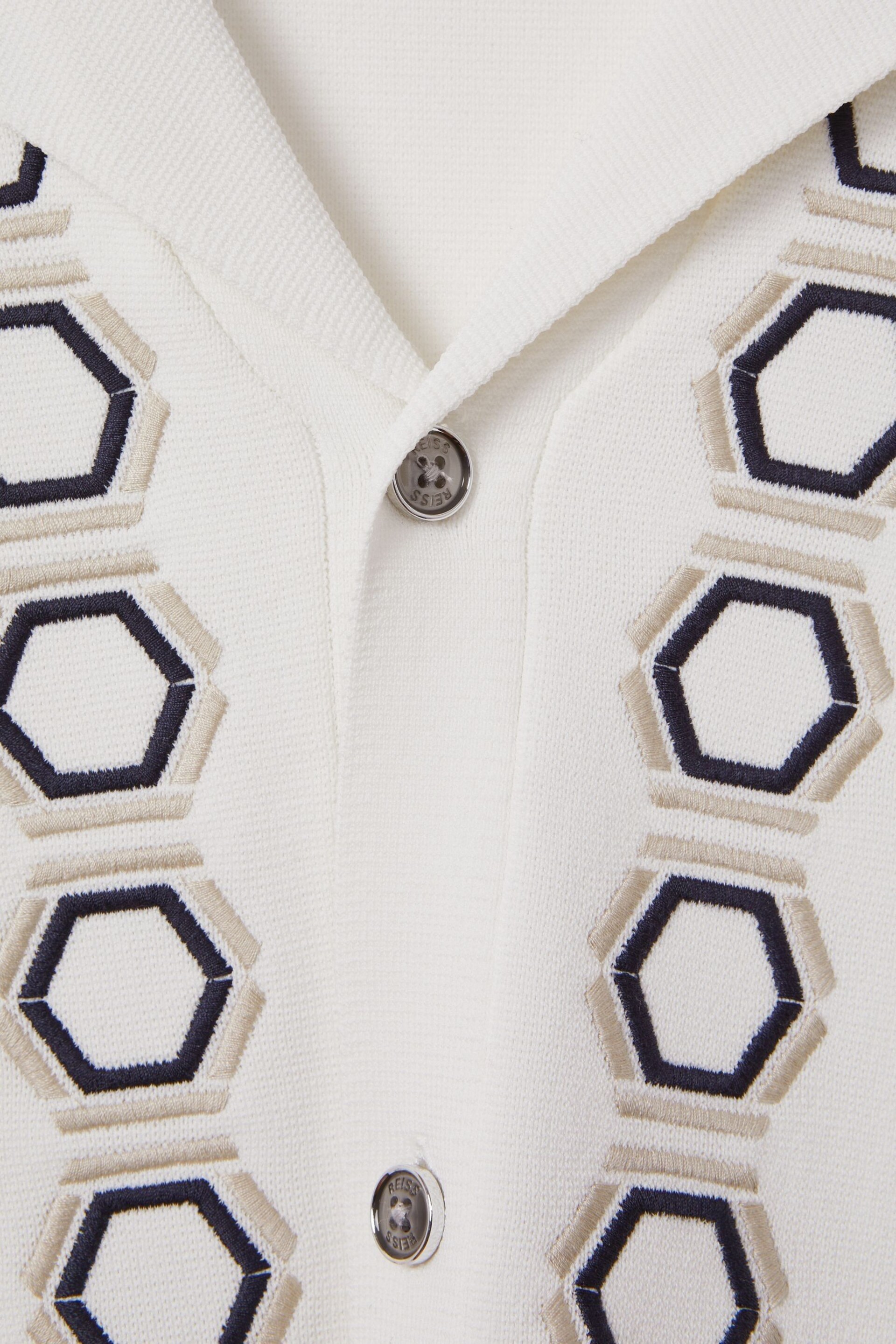 Reiss White Decoy Knitted Cuban Collar Shirt - Image 7 of 7