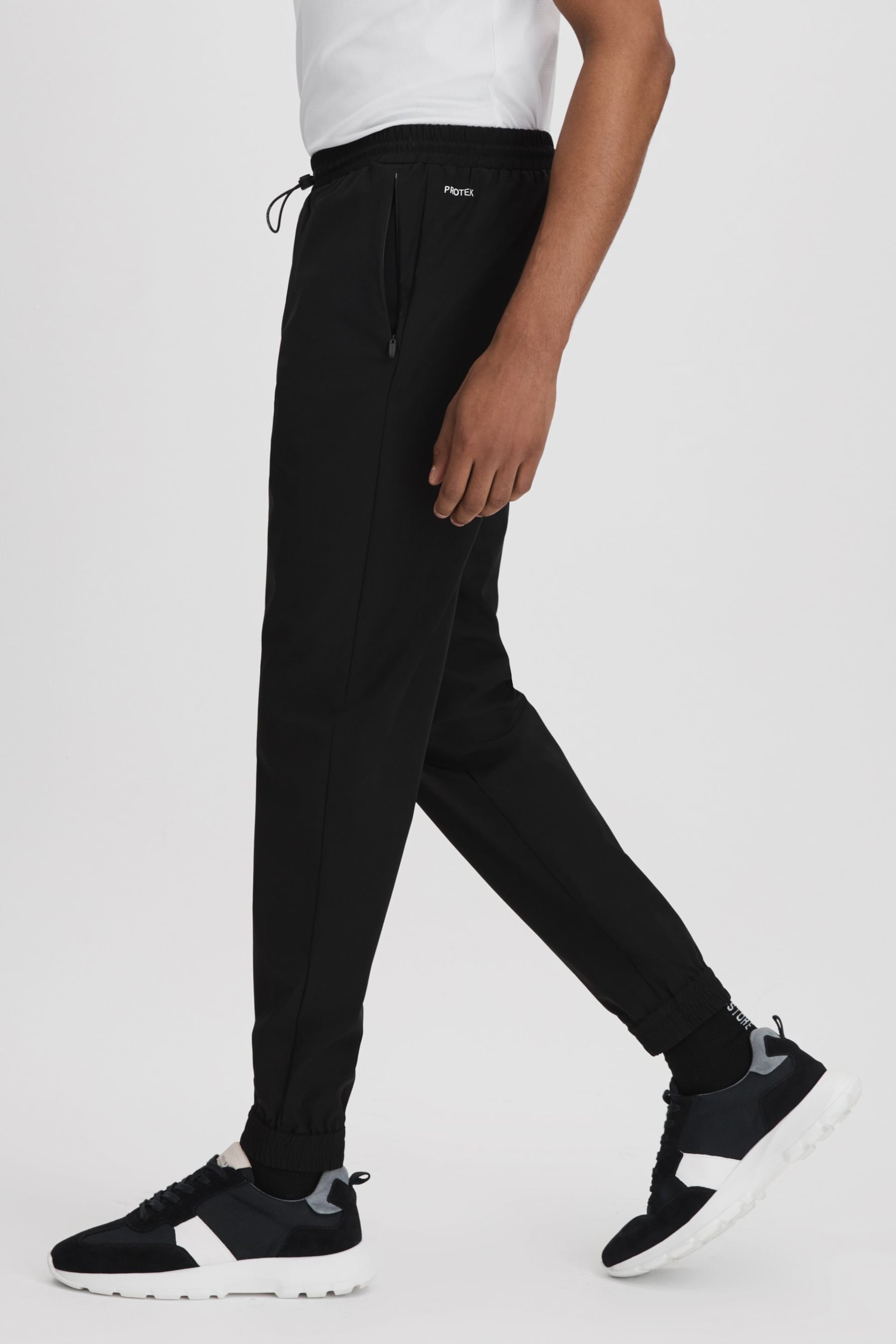 Reiss Onyx Black Dax Castore Water Repellent Track Pants - Image 7 of 8