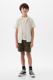 Gap White Print Cotton Short Sleeve Shirt (4-13yrs) - Image 3 of 4