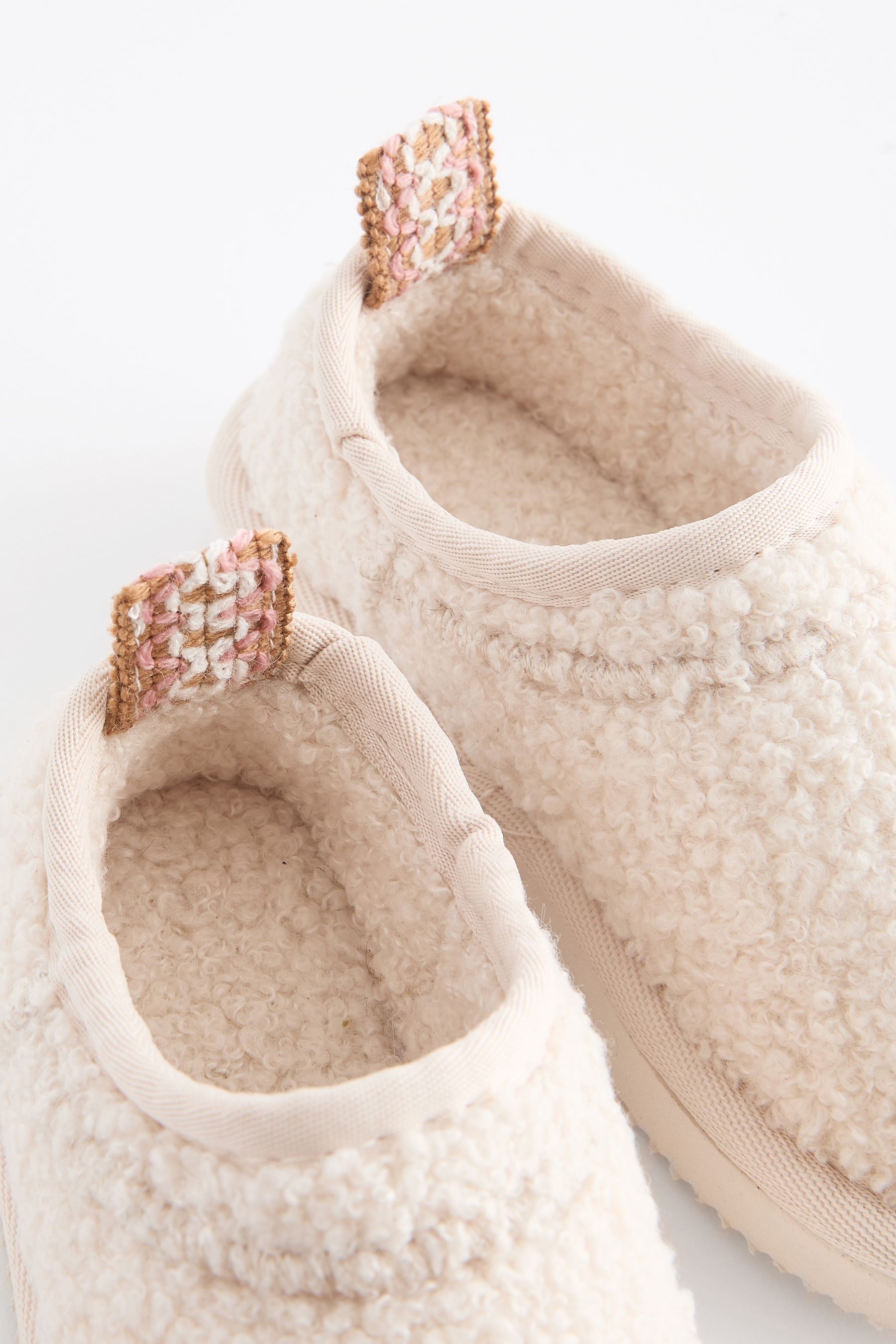 Urban outfitters sherpa slippers on sale