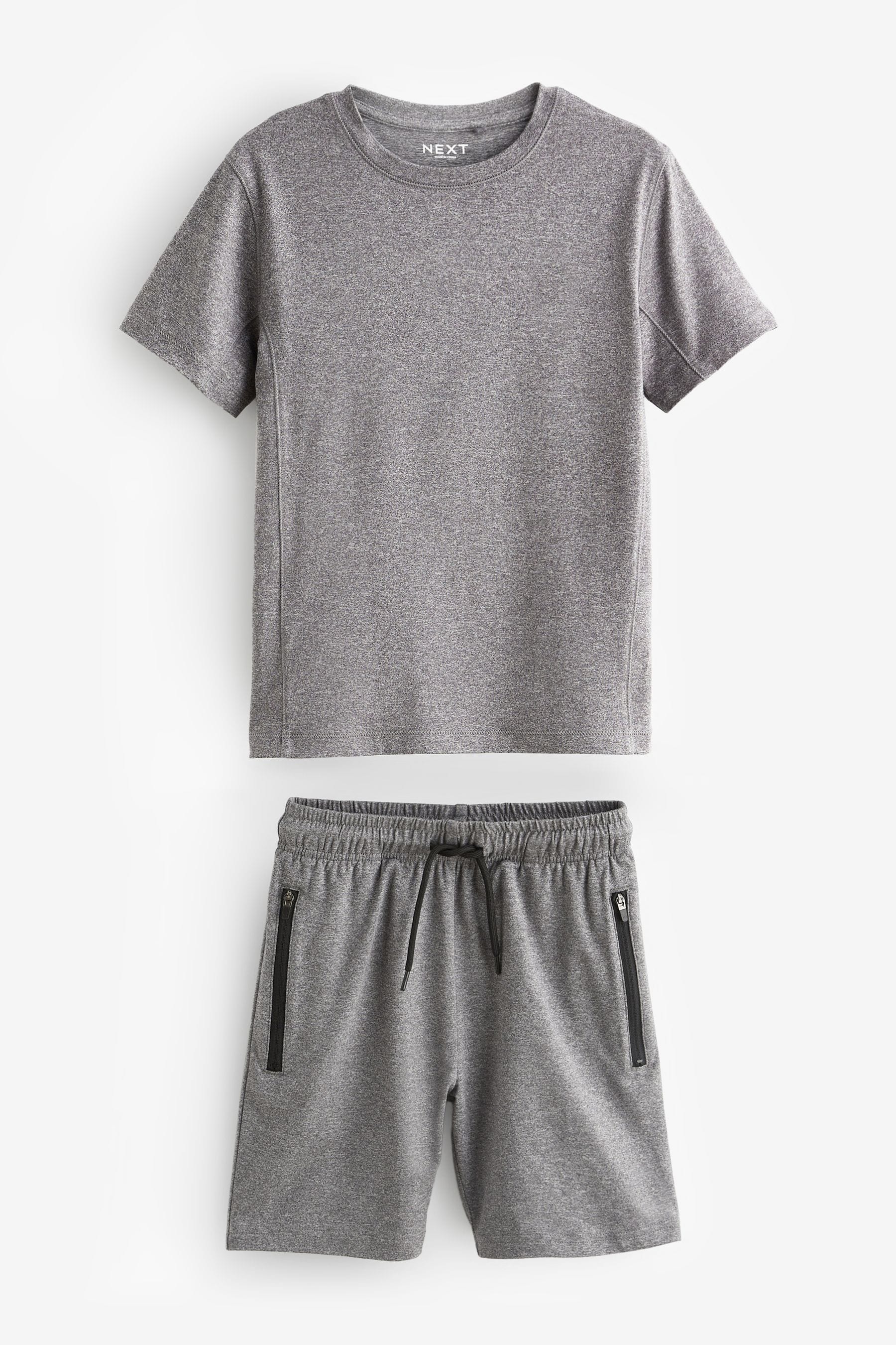 Sport t shirt and shorts hot sale