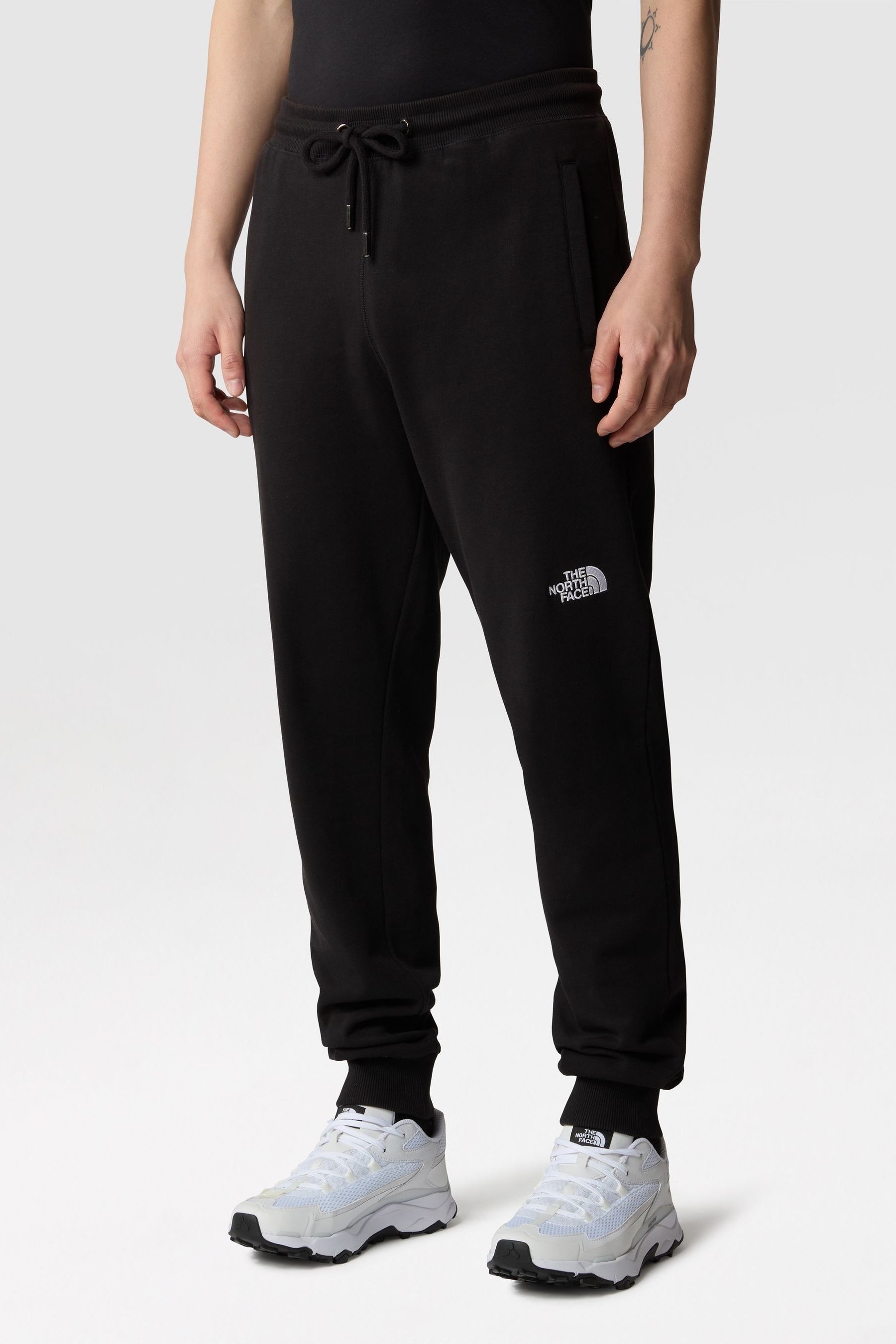 North face nse joggers black 2025