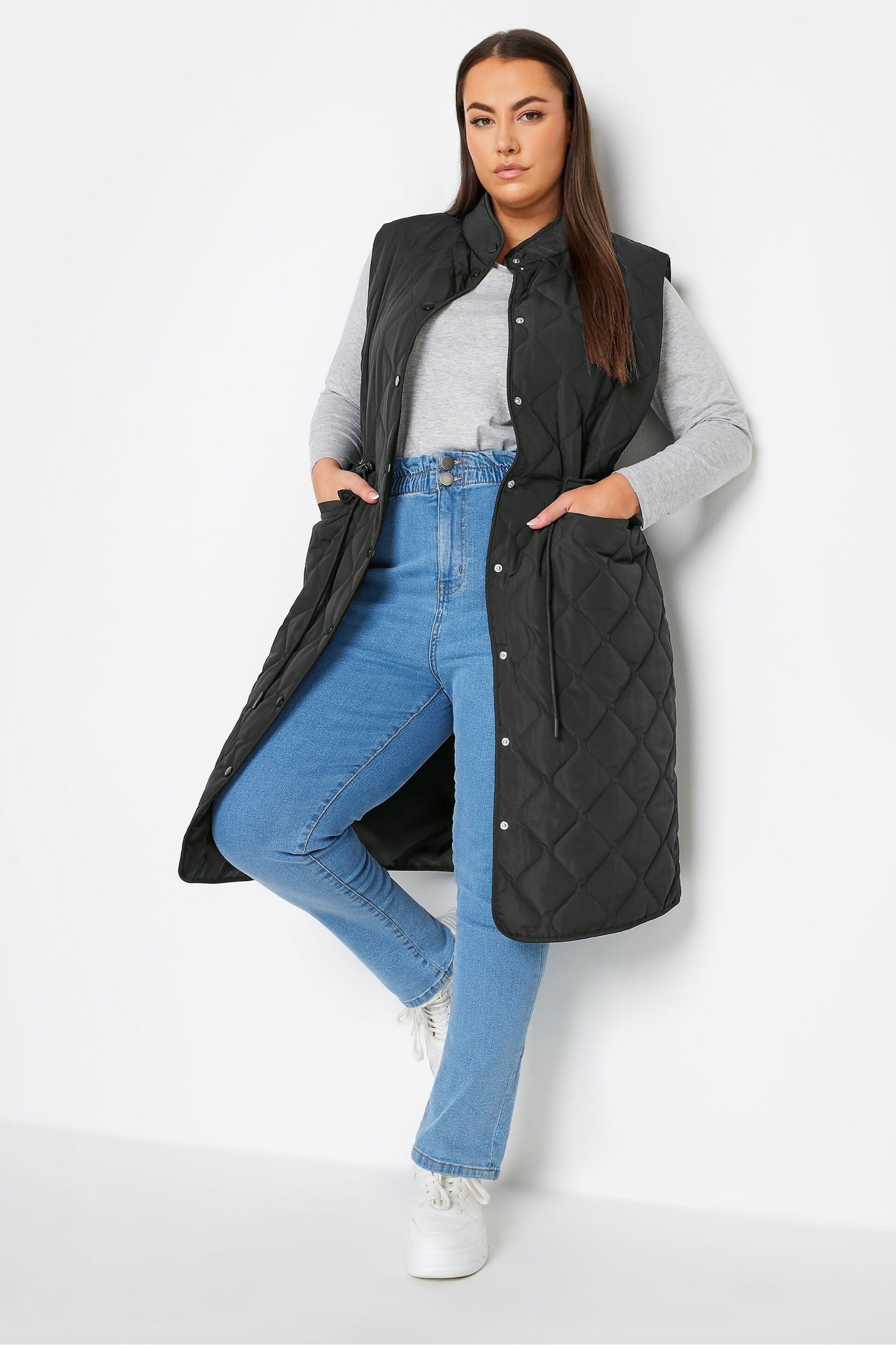 Yours Curve Black Midi Lightweight Gilet - Image 1 of 4