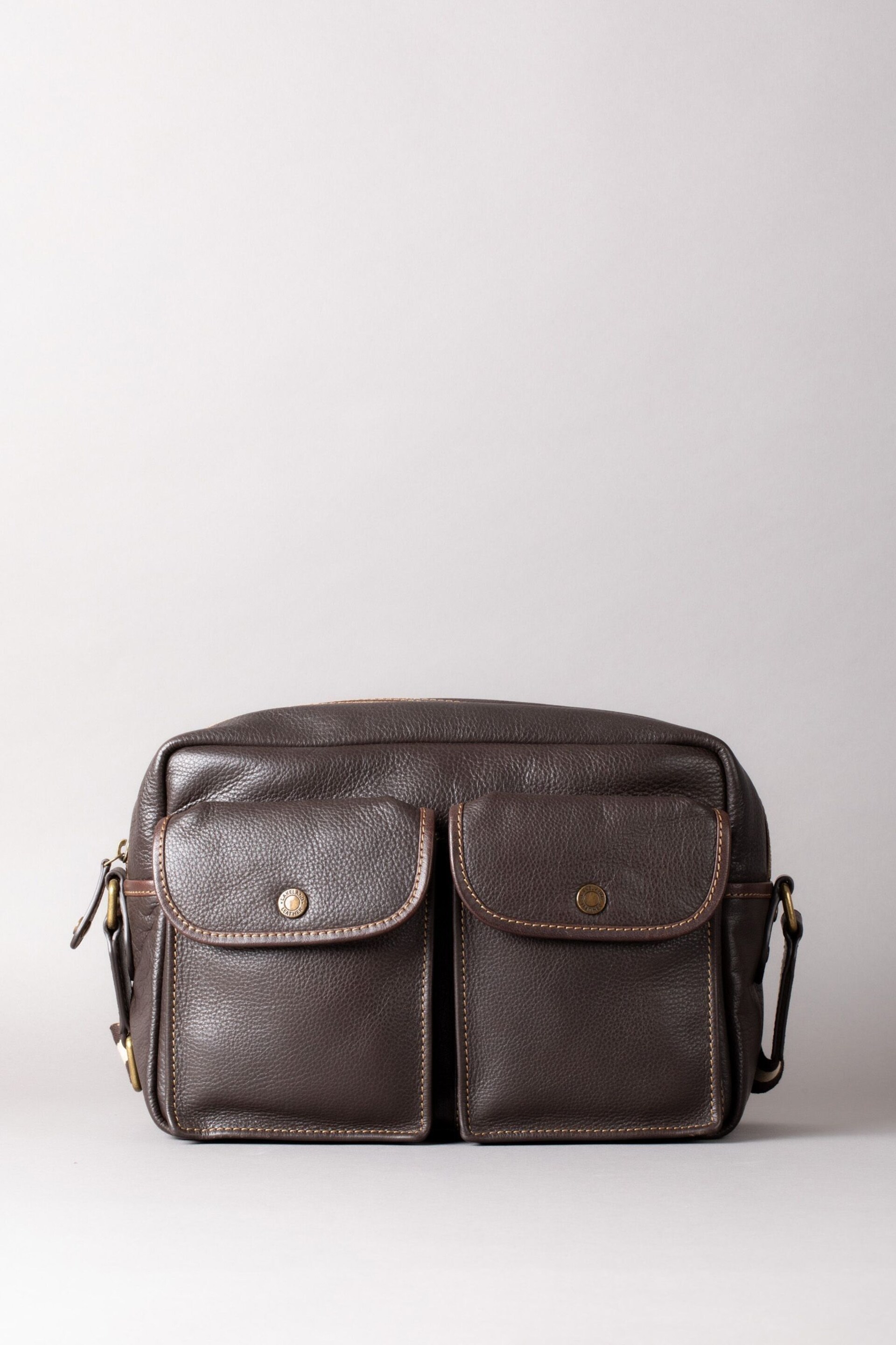 Lakeland Leather Kelsick Leather Messenger Brown Bag - Image 2 of 9