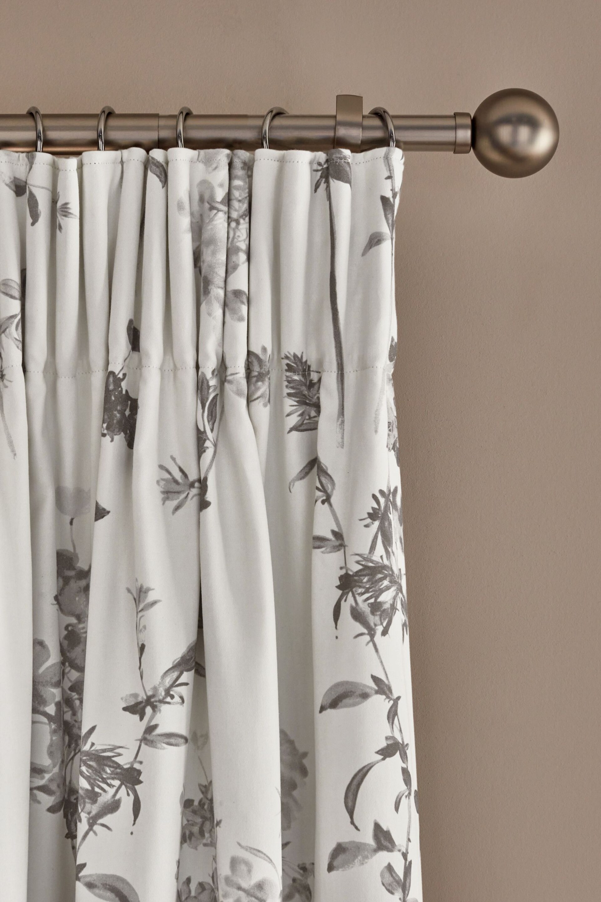Grey Floral Pencil Pleat Blackout/Thermal Curtains - Image 5 of 9