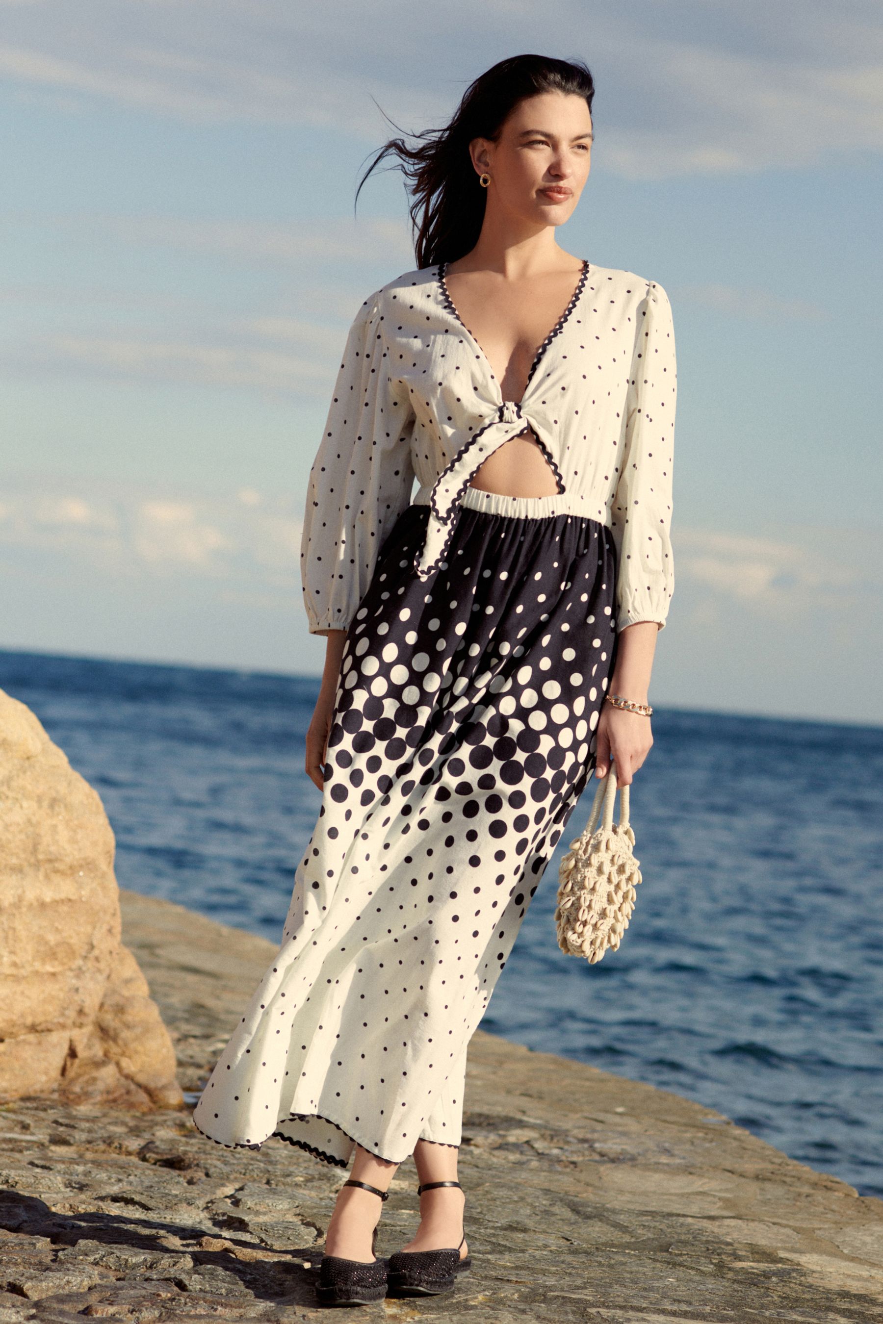 Black and white beach dress clearance