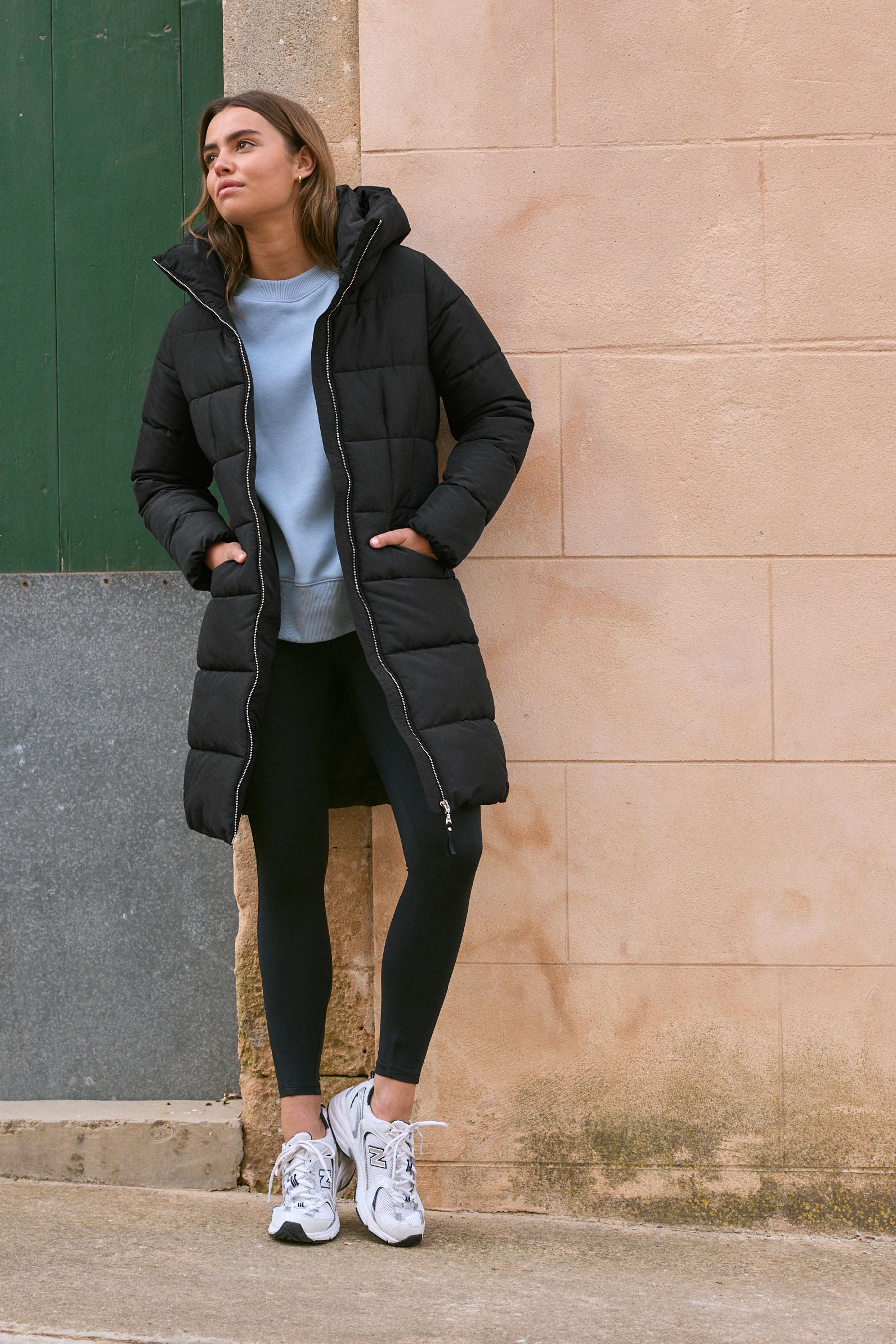 Black mid length puffer coat deals