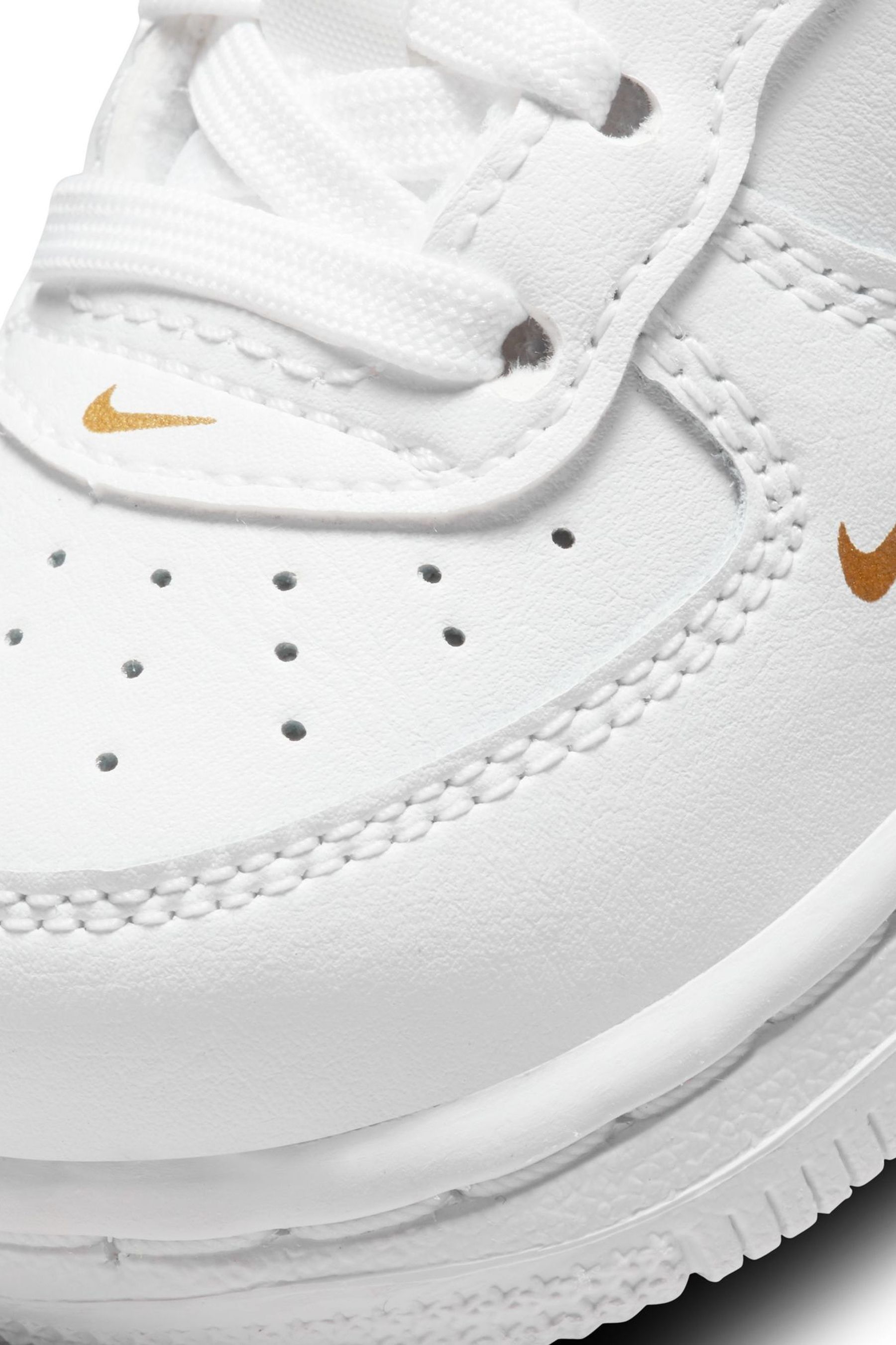 Air force 1 trainers white hotsell