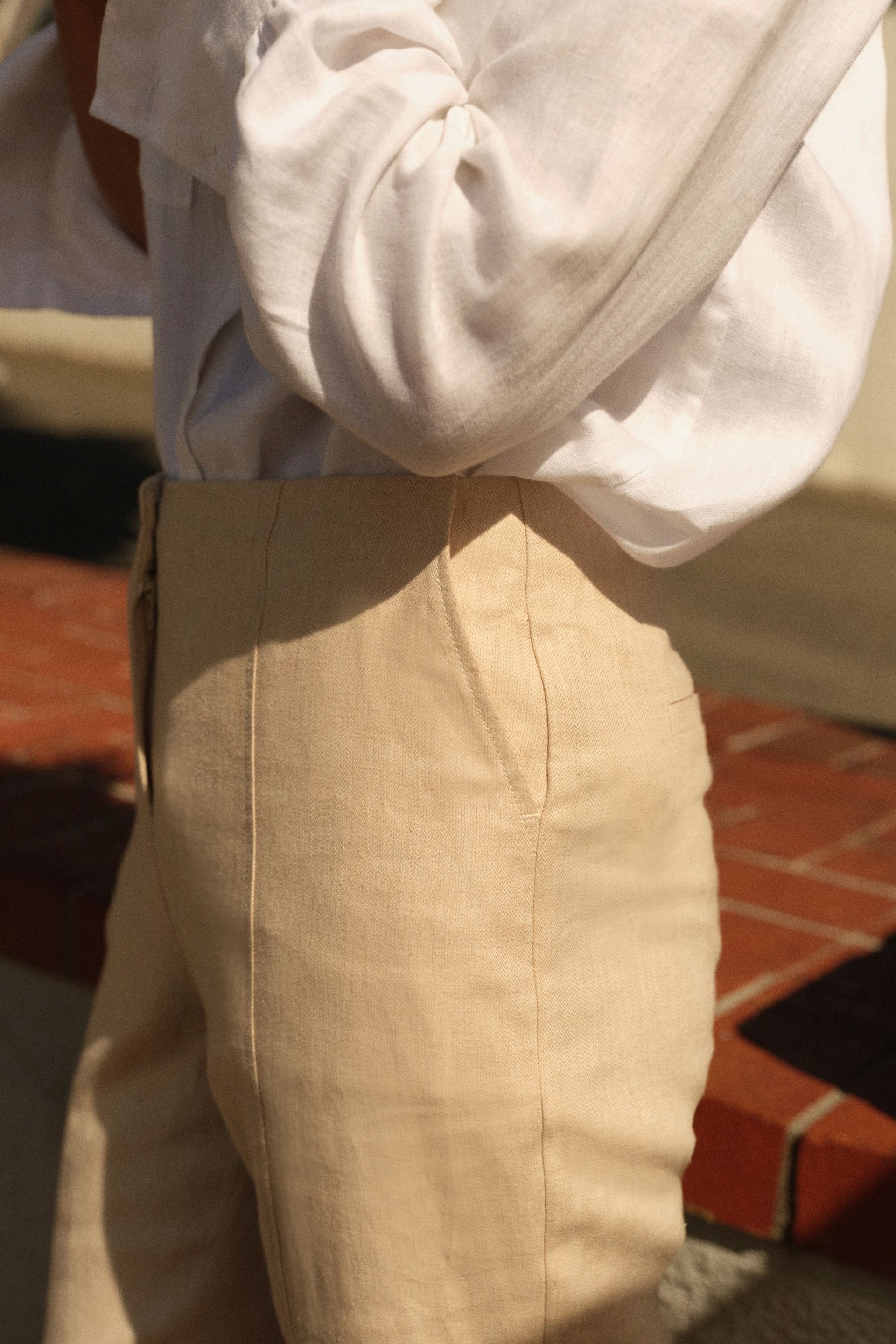 Neutral Linen Blend Cropped Capri Trousers - Image 3 of 6