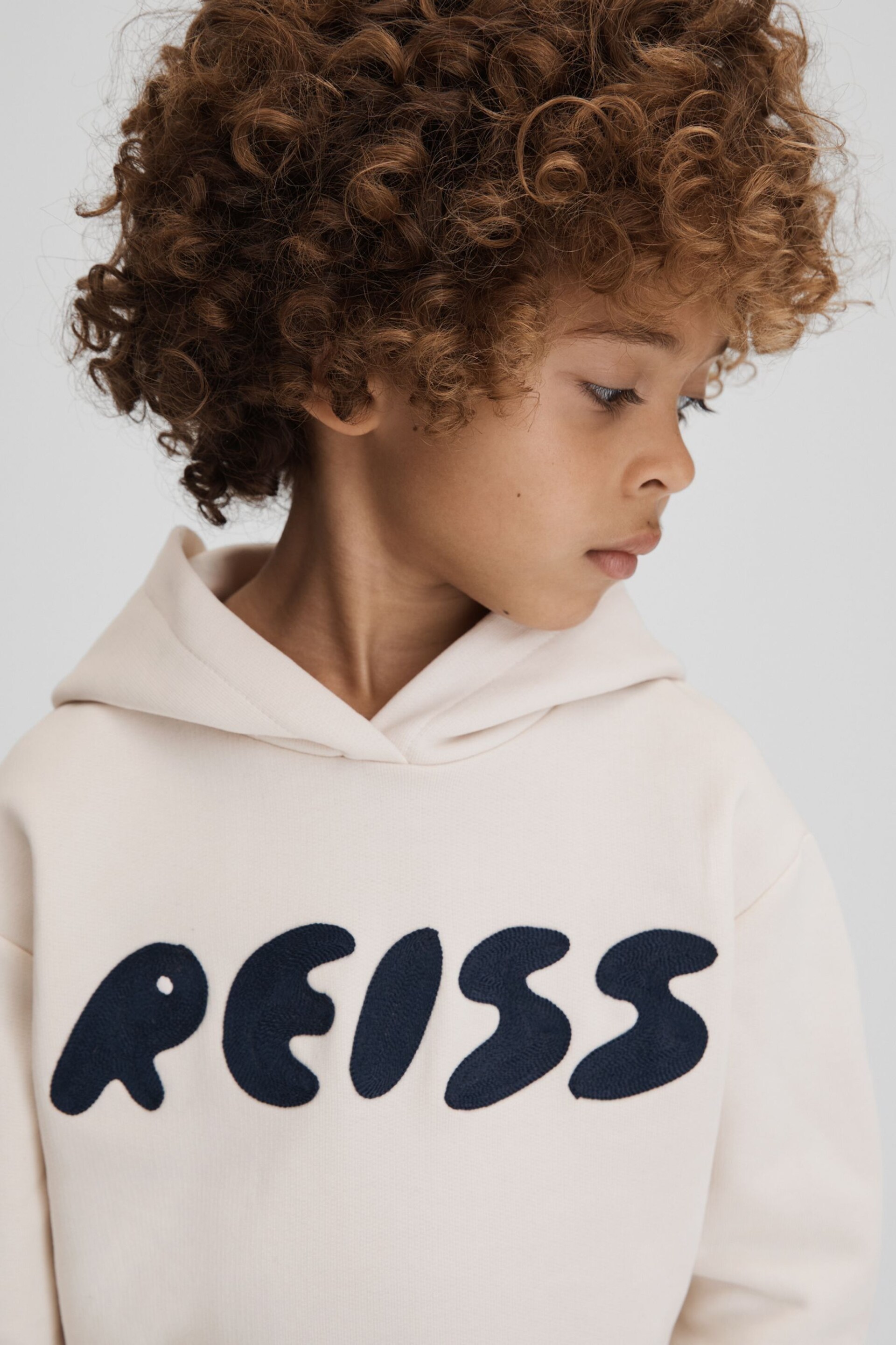 Reiss Ecru Adel Junior Oversized Cotton Motif Hoodie - Image 4 of 6