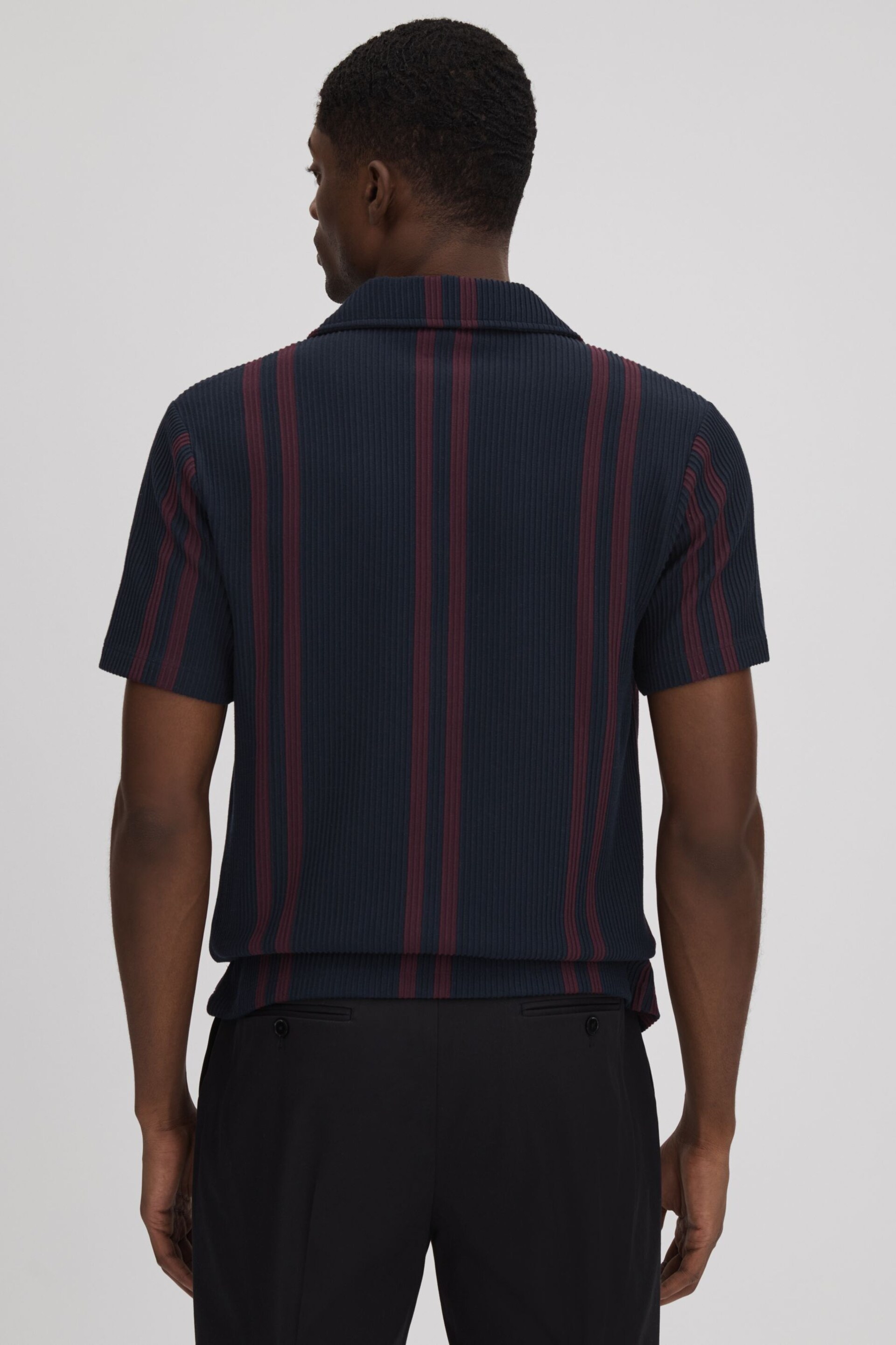 Reiss Navy/Bordeaux Castle Ribbed Striped Cuban Collar Shirt - Image 5 of 6