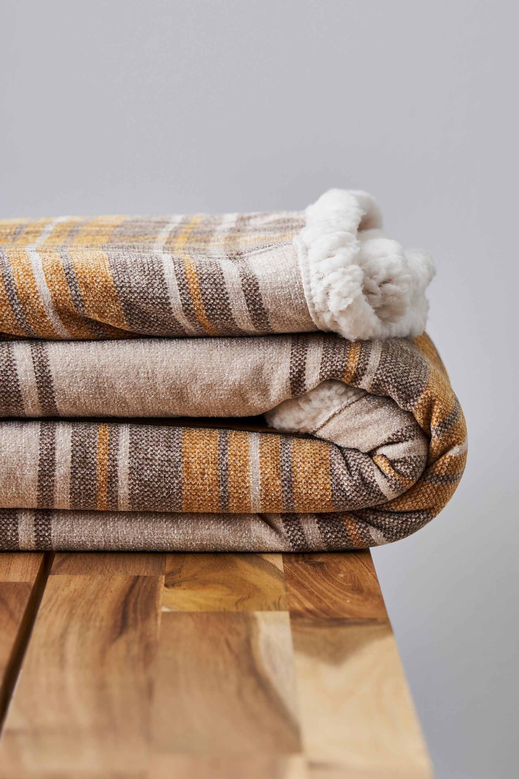 Next sherpa throw 2025