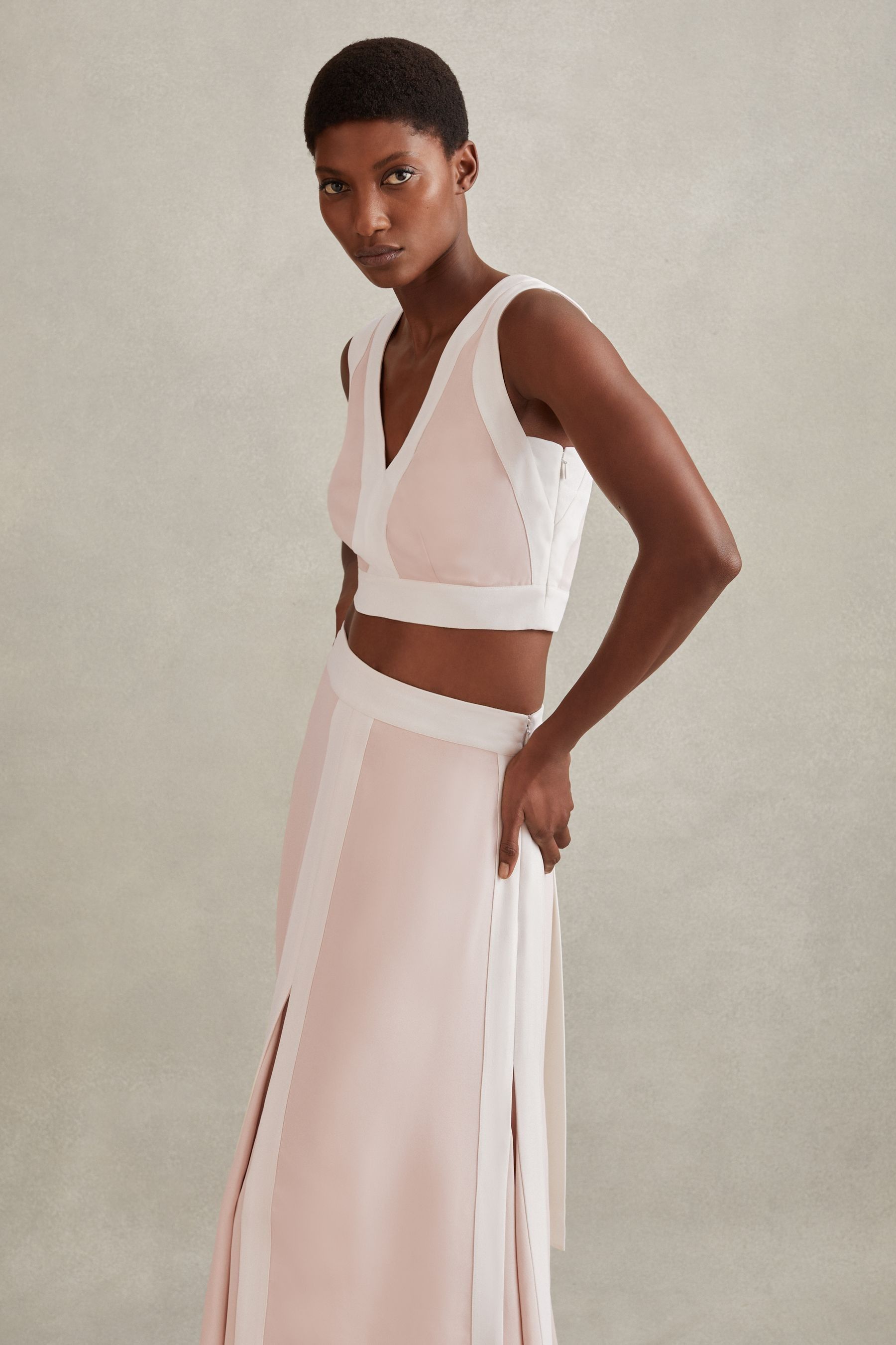 Crop top gowns online shopping discount