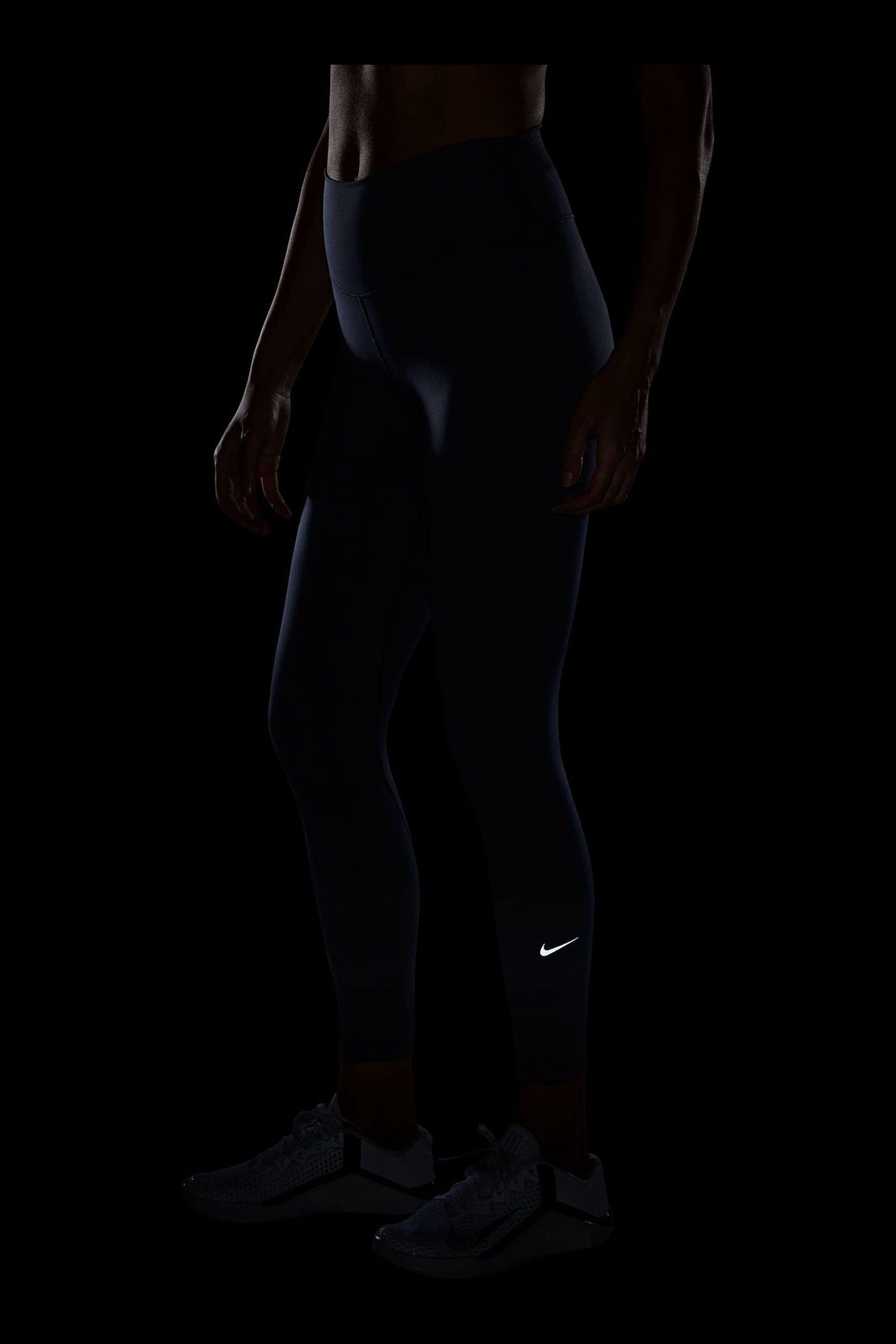 Nike obsidian leggings top