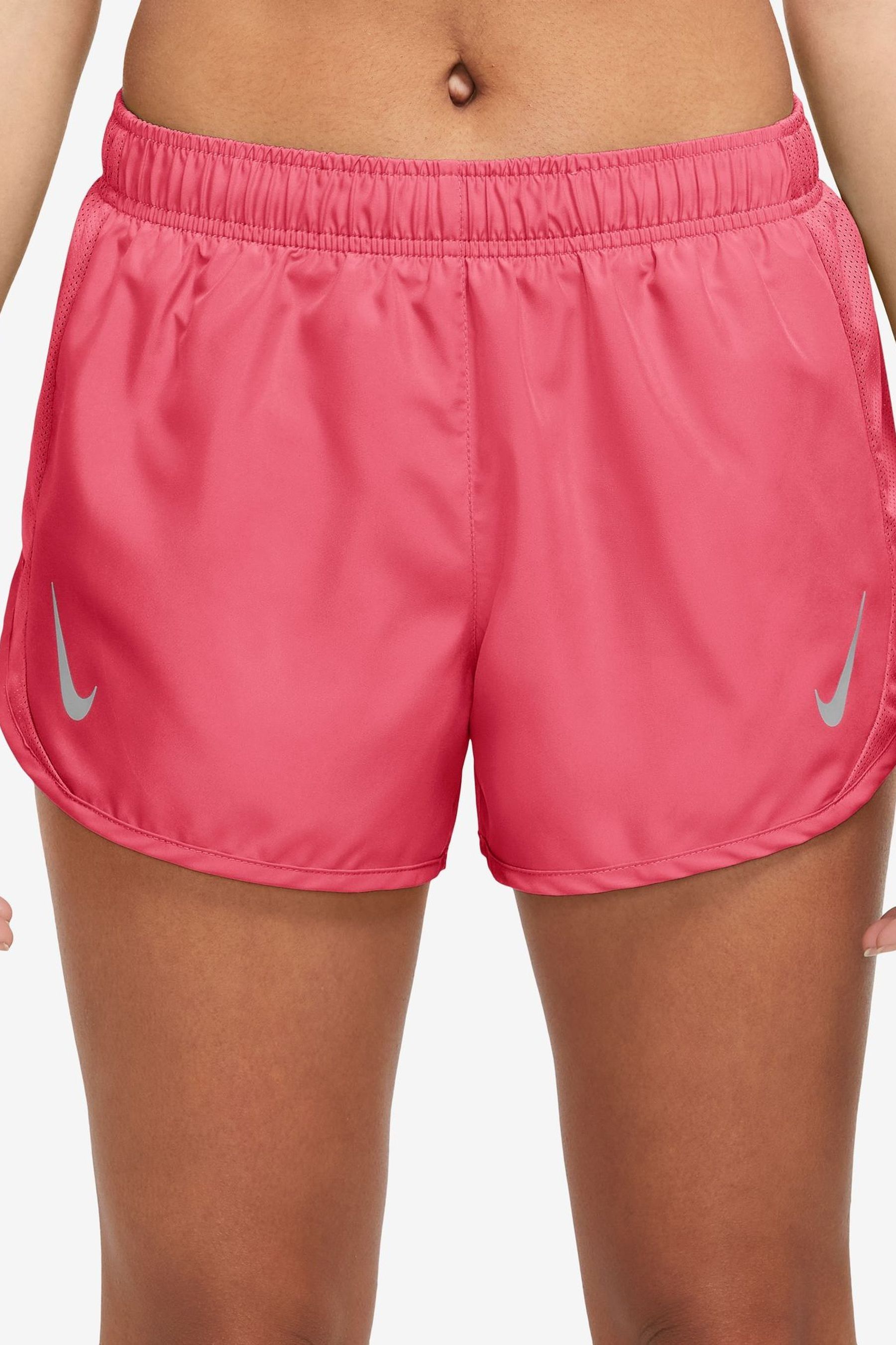 Nike woven shorts pink deals