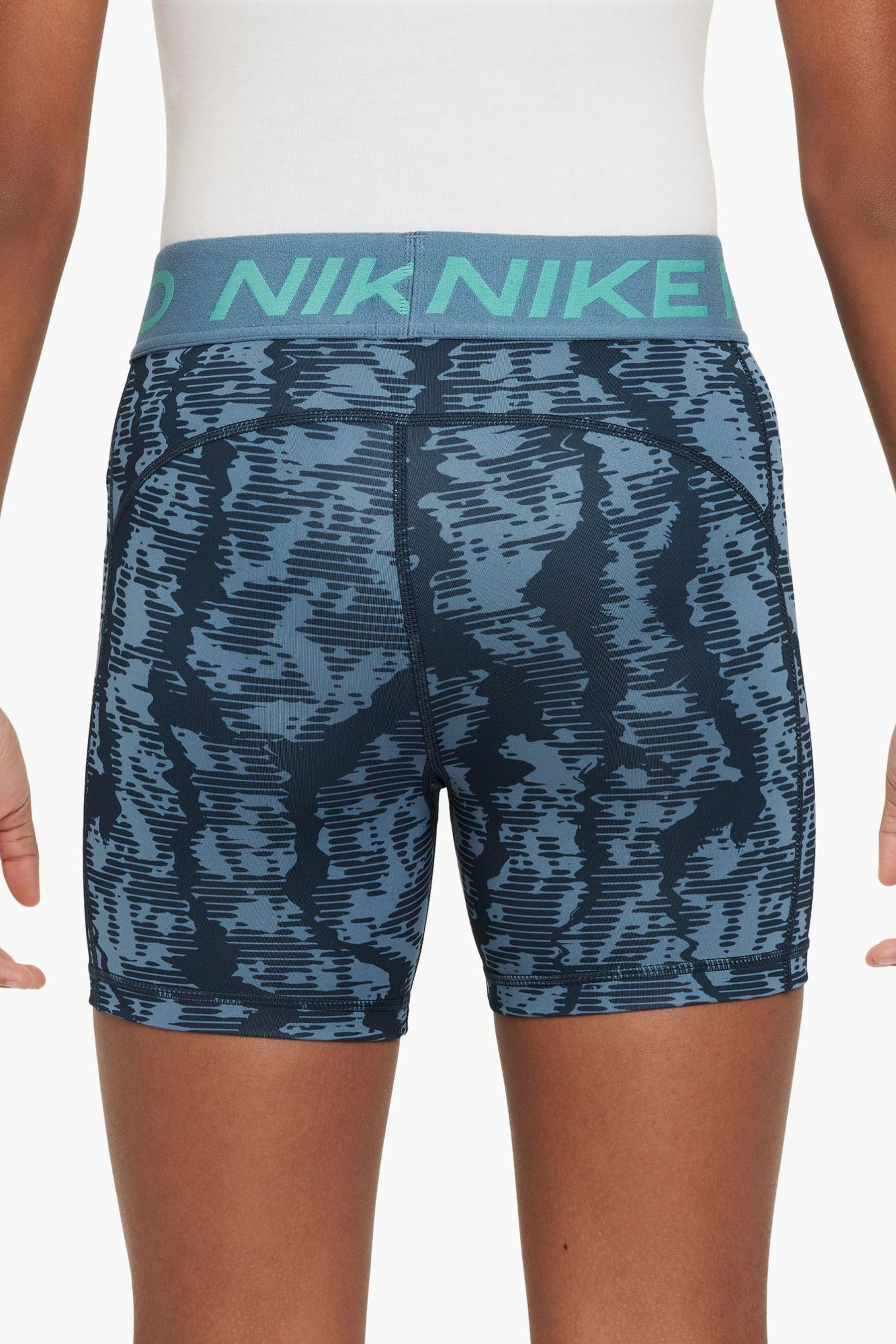 Nike pro shorts next deals