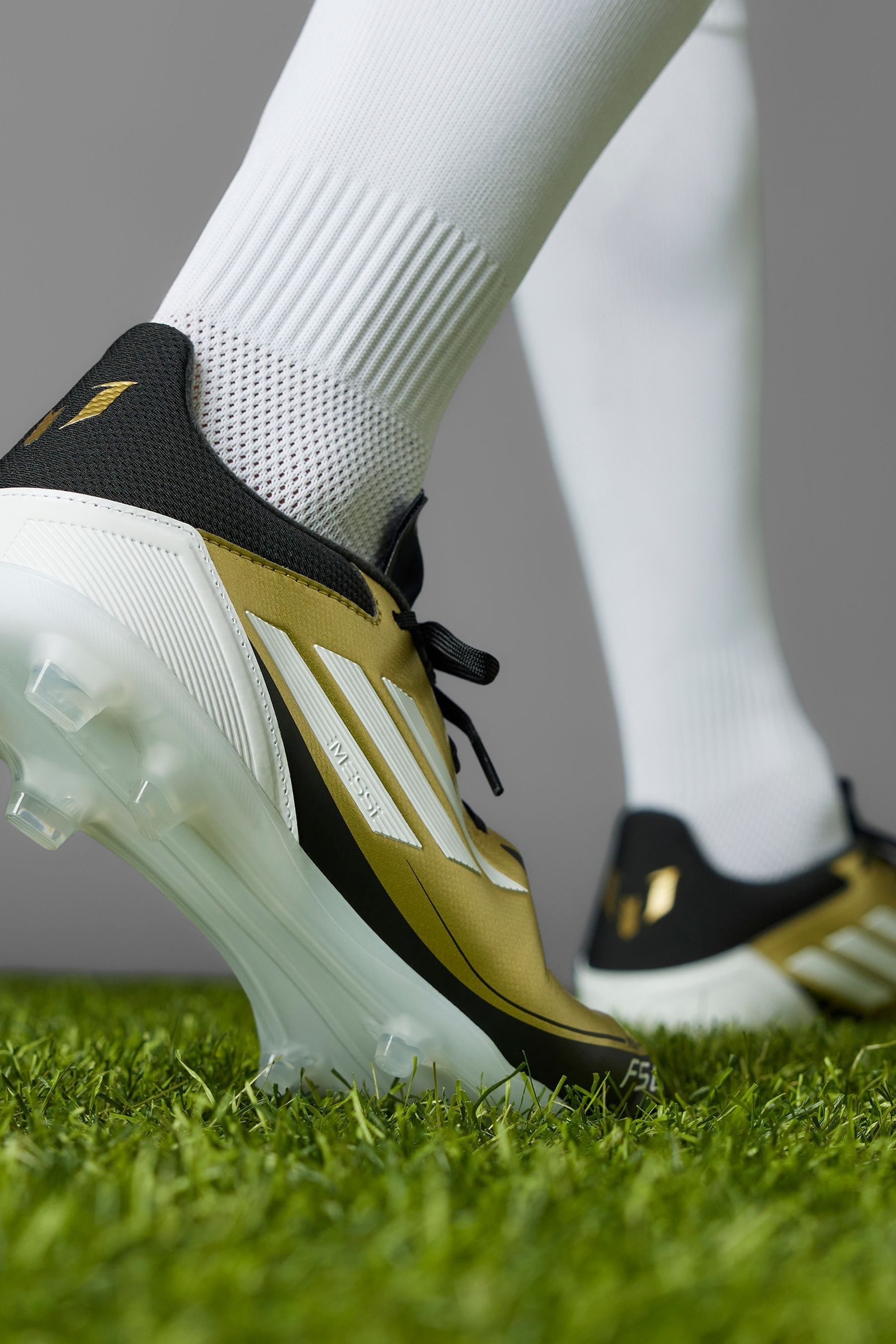 Messi cleats 214 store