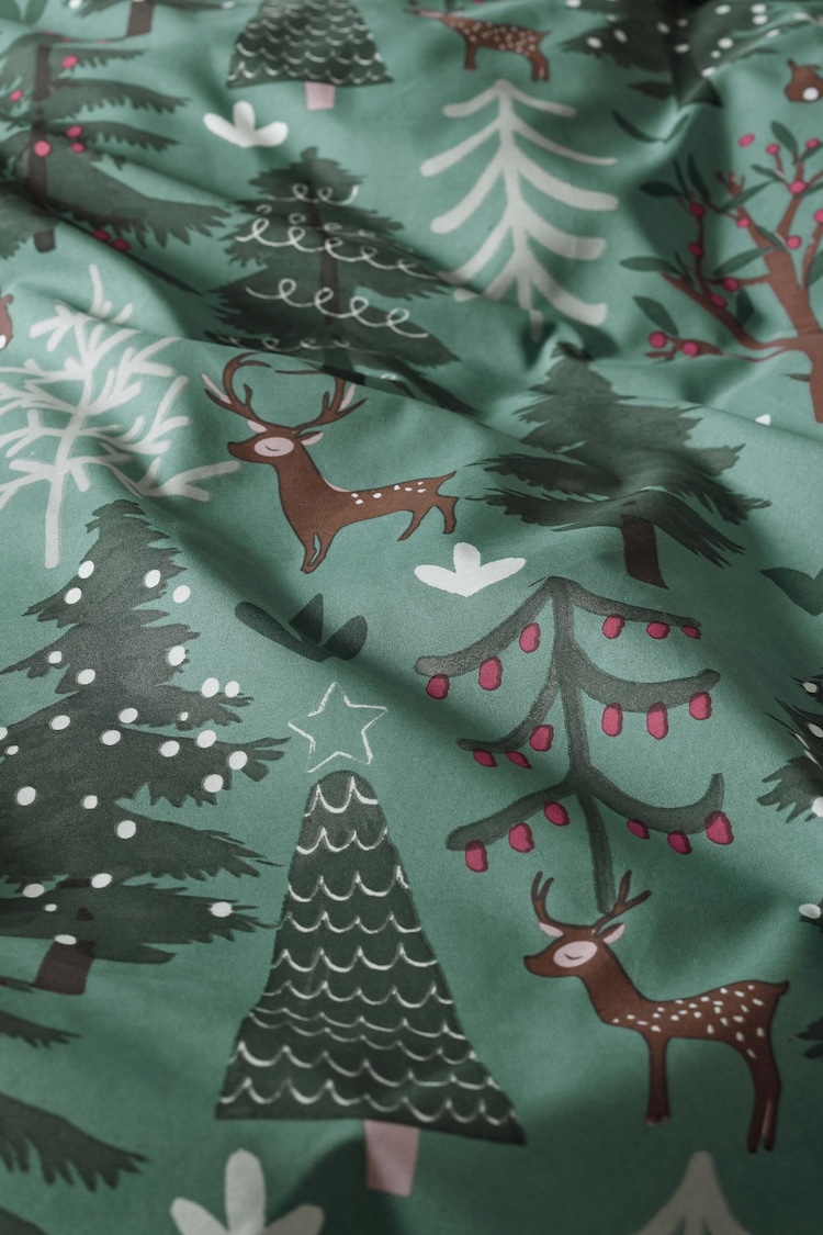 Green Festive Tree Reversible Duvet Cover and Pillowcase Set - Image 6 of 6