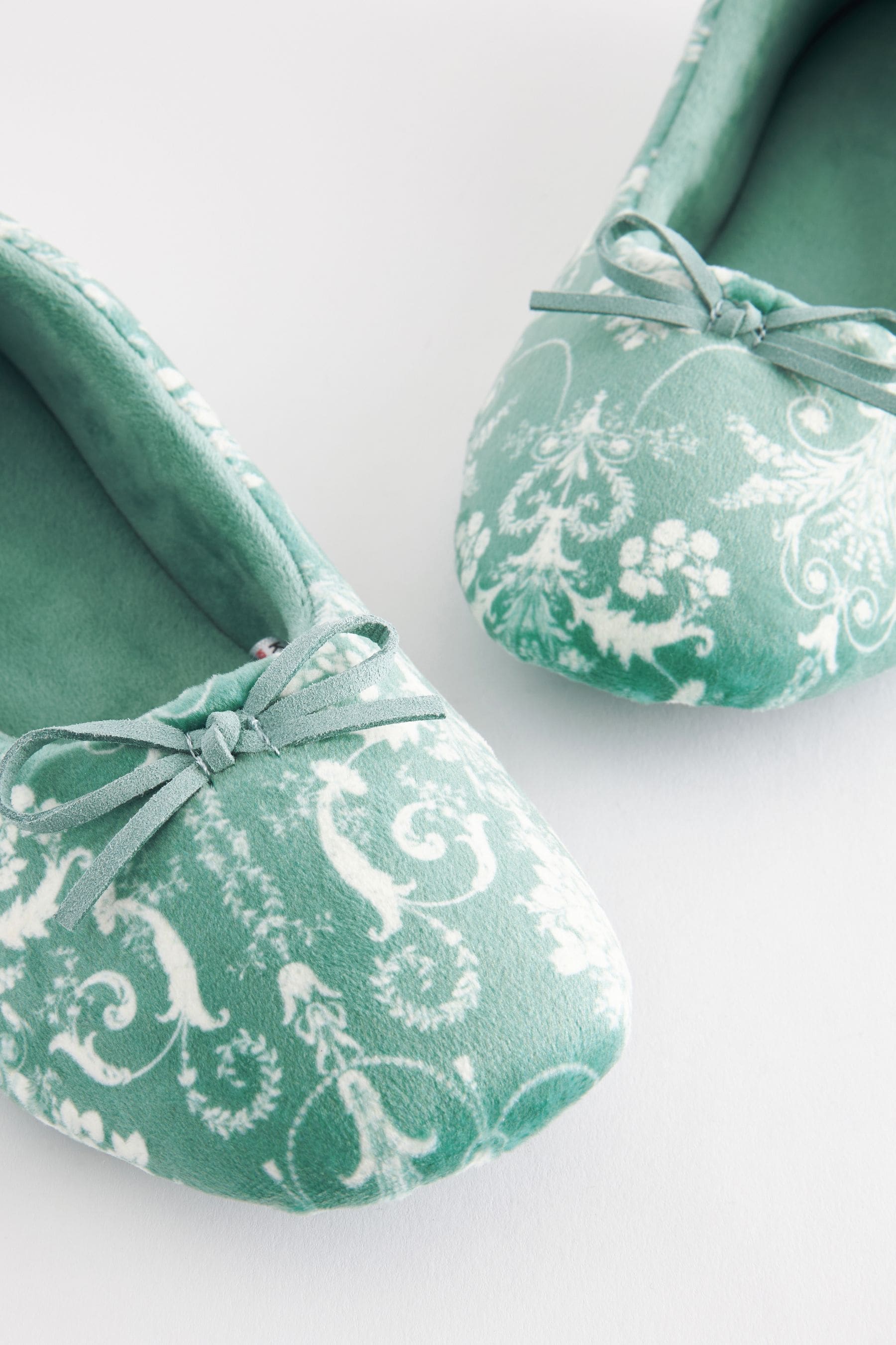 Women's birche ballet slippers online