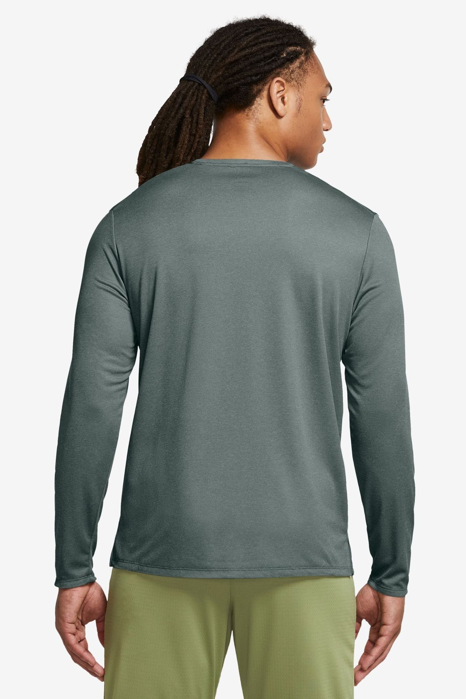 Green nike running top top