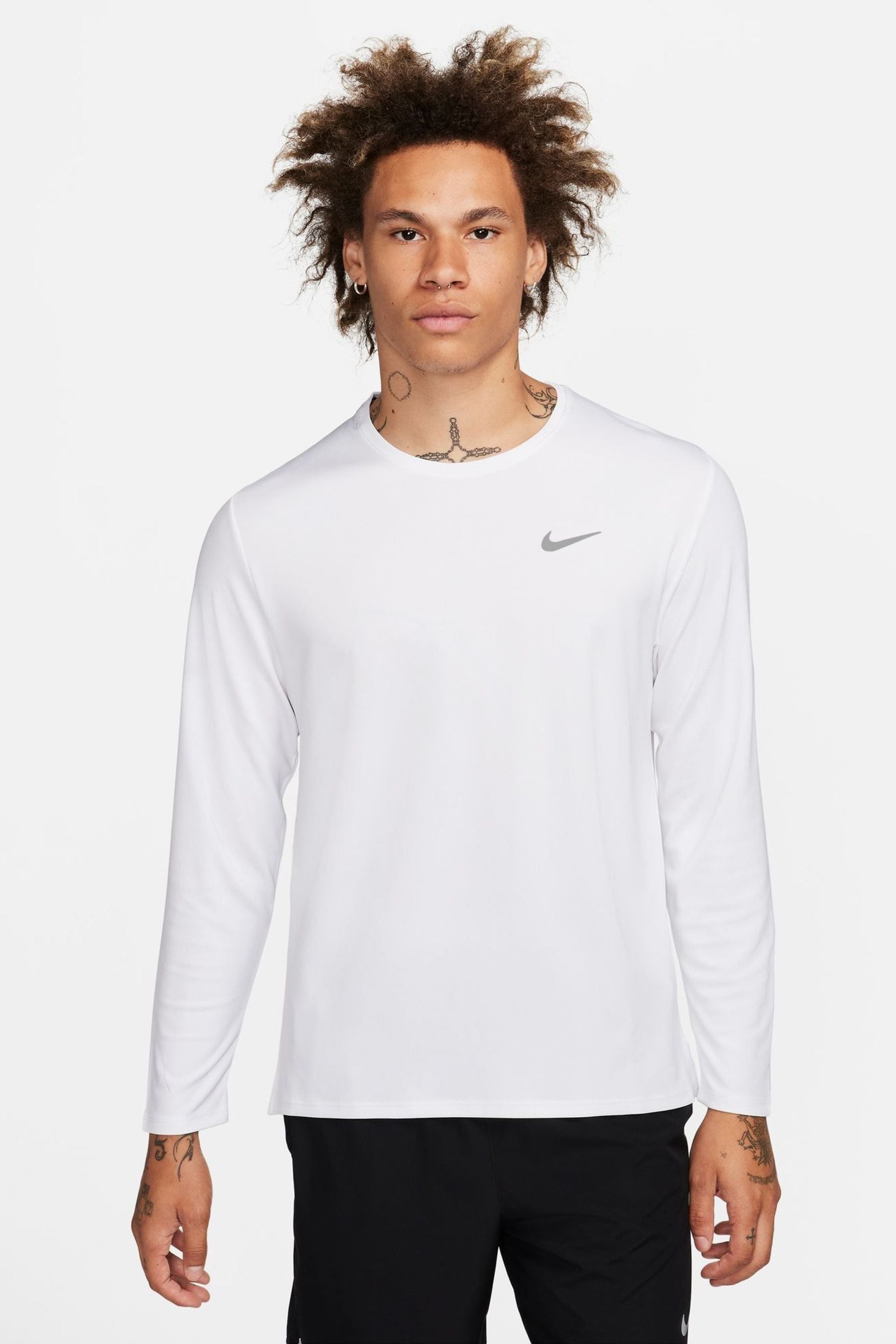 Habit nike on sale