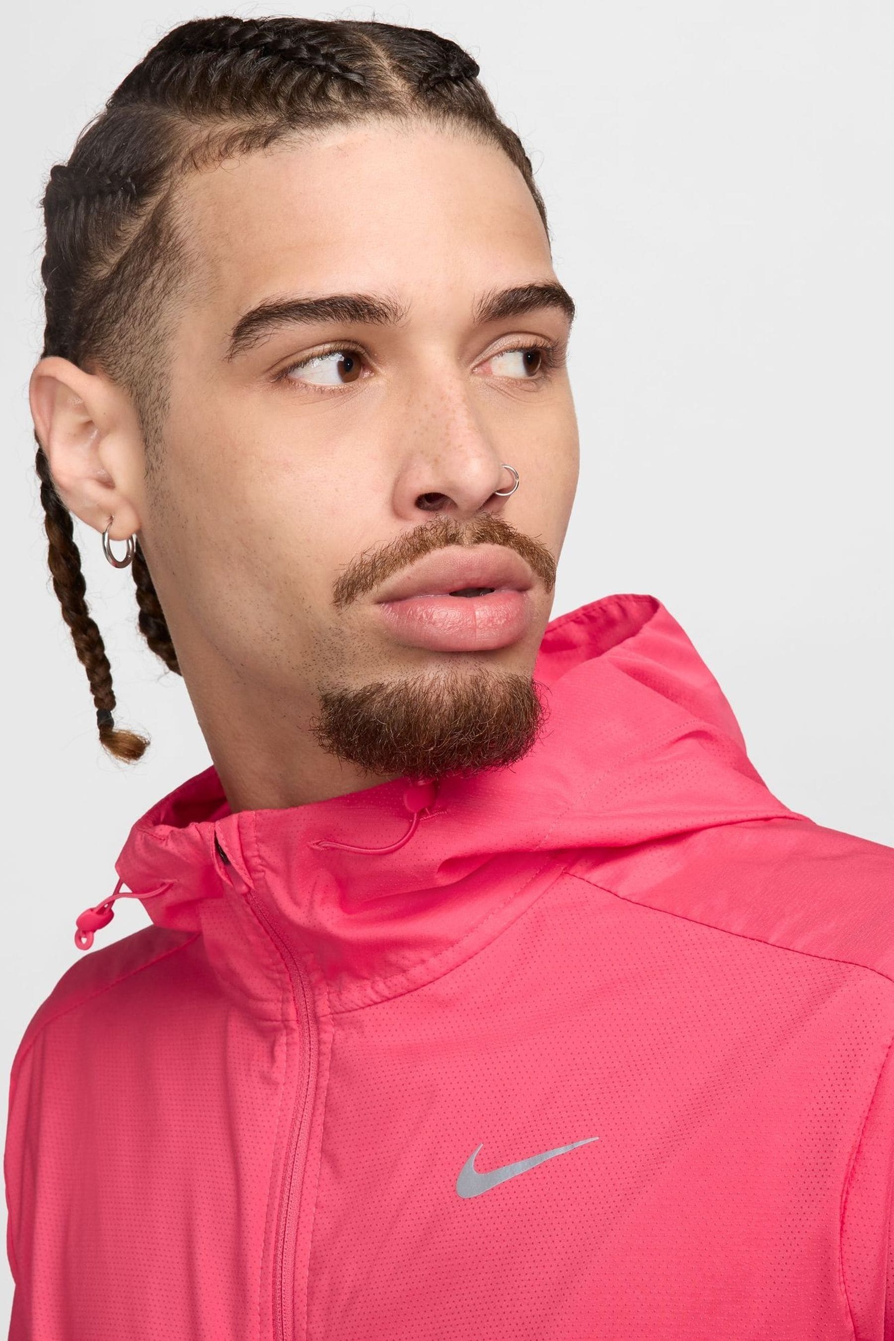 Nike windrunner jacket pink and white on sale
