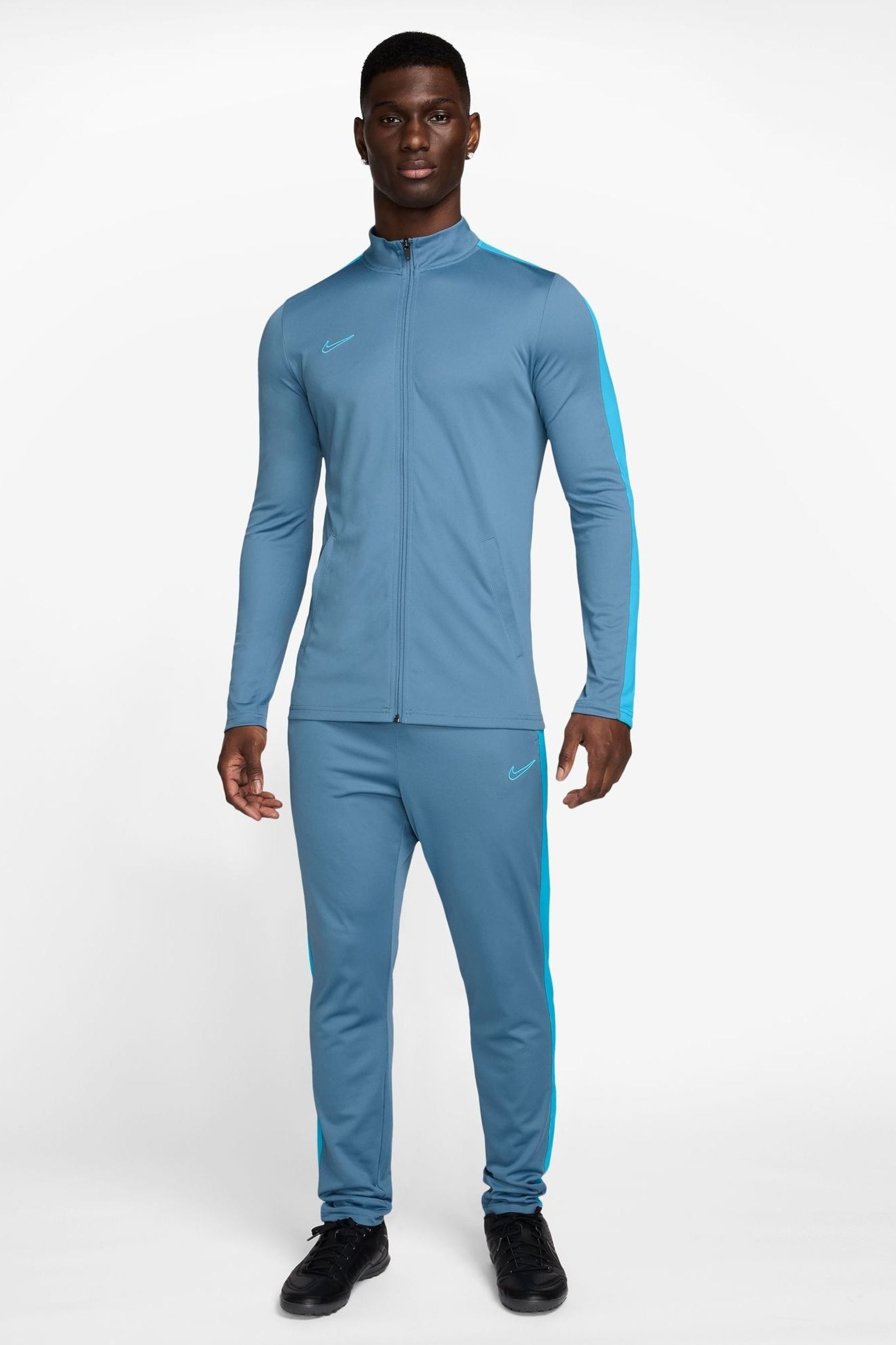 Light blue nike tracksuit mens new arrivals