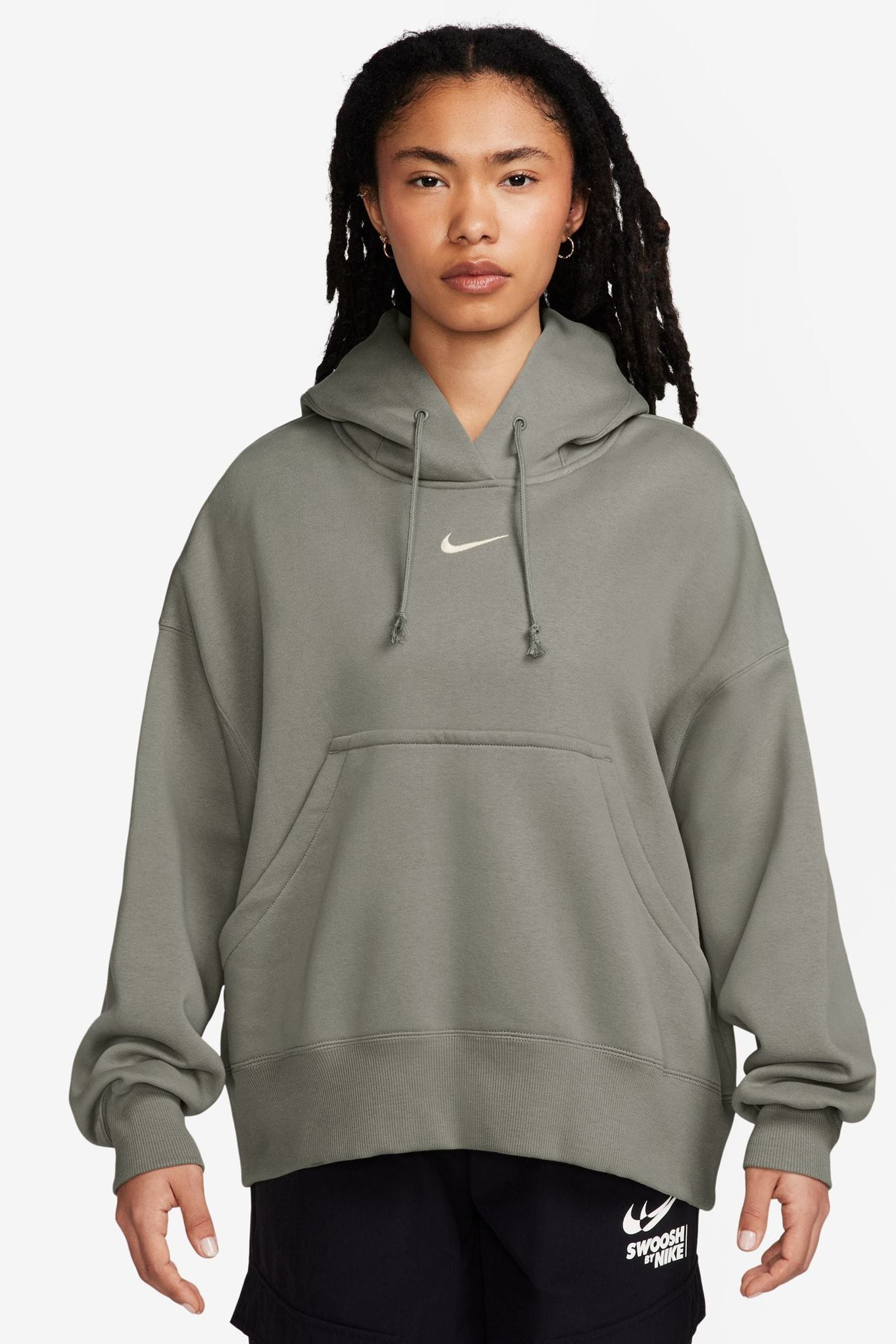 Khaki nike hoodie womens deals