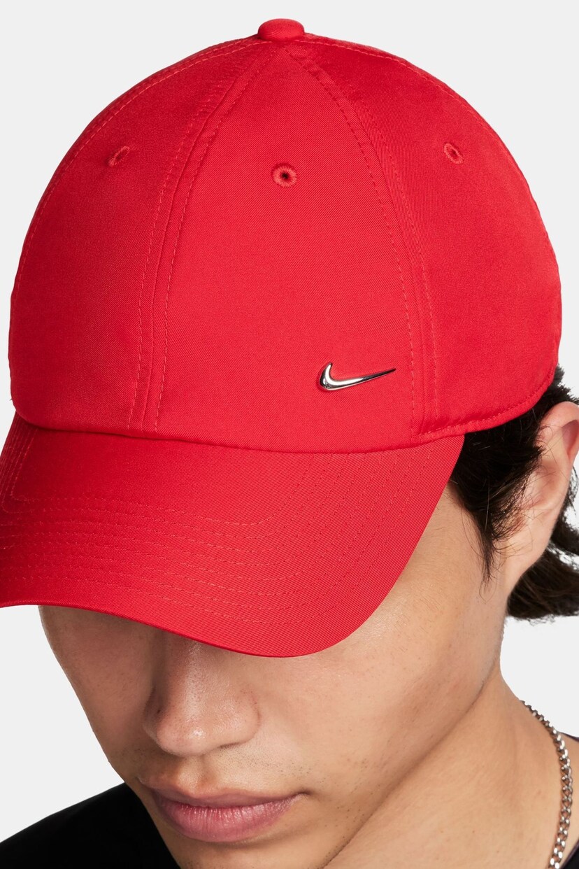 Nike Red Dri-FIT Club Unstructured Metal Swoosh Cap - Image 4 of 6
