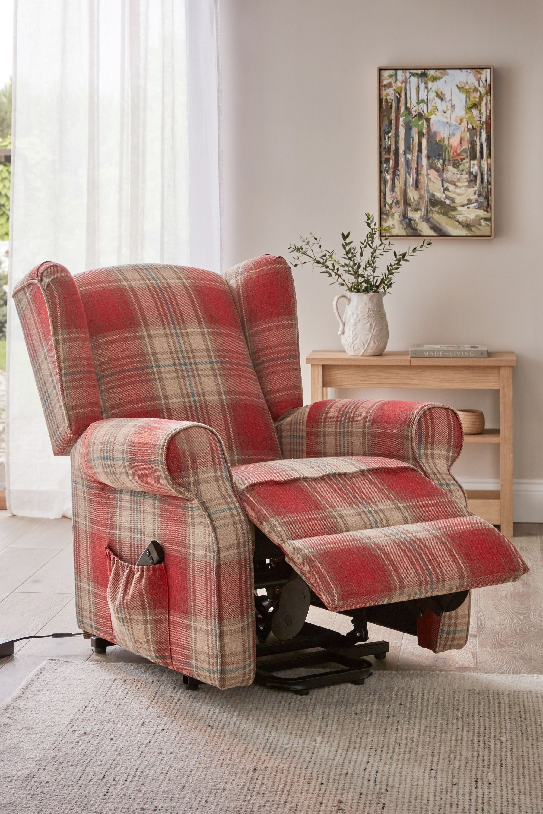 Next checked chair 2025