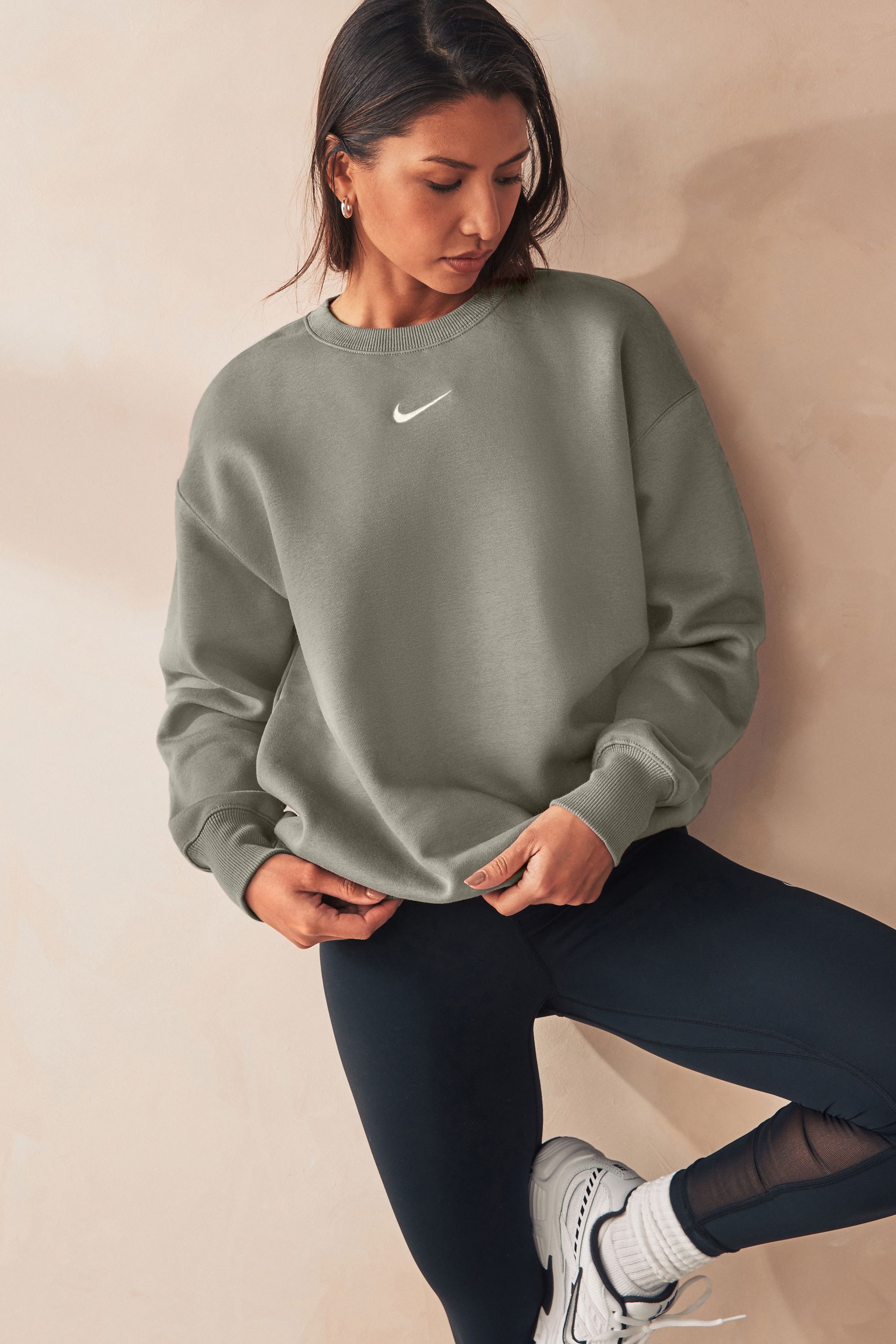 Khaki nike sweatshirt new arrivals