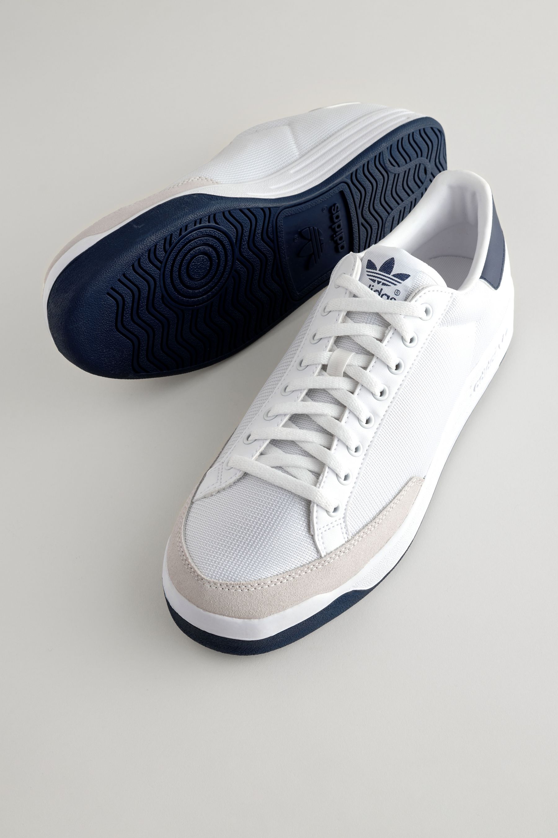 Adidas rod laver triple white online