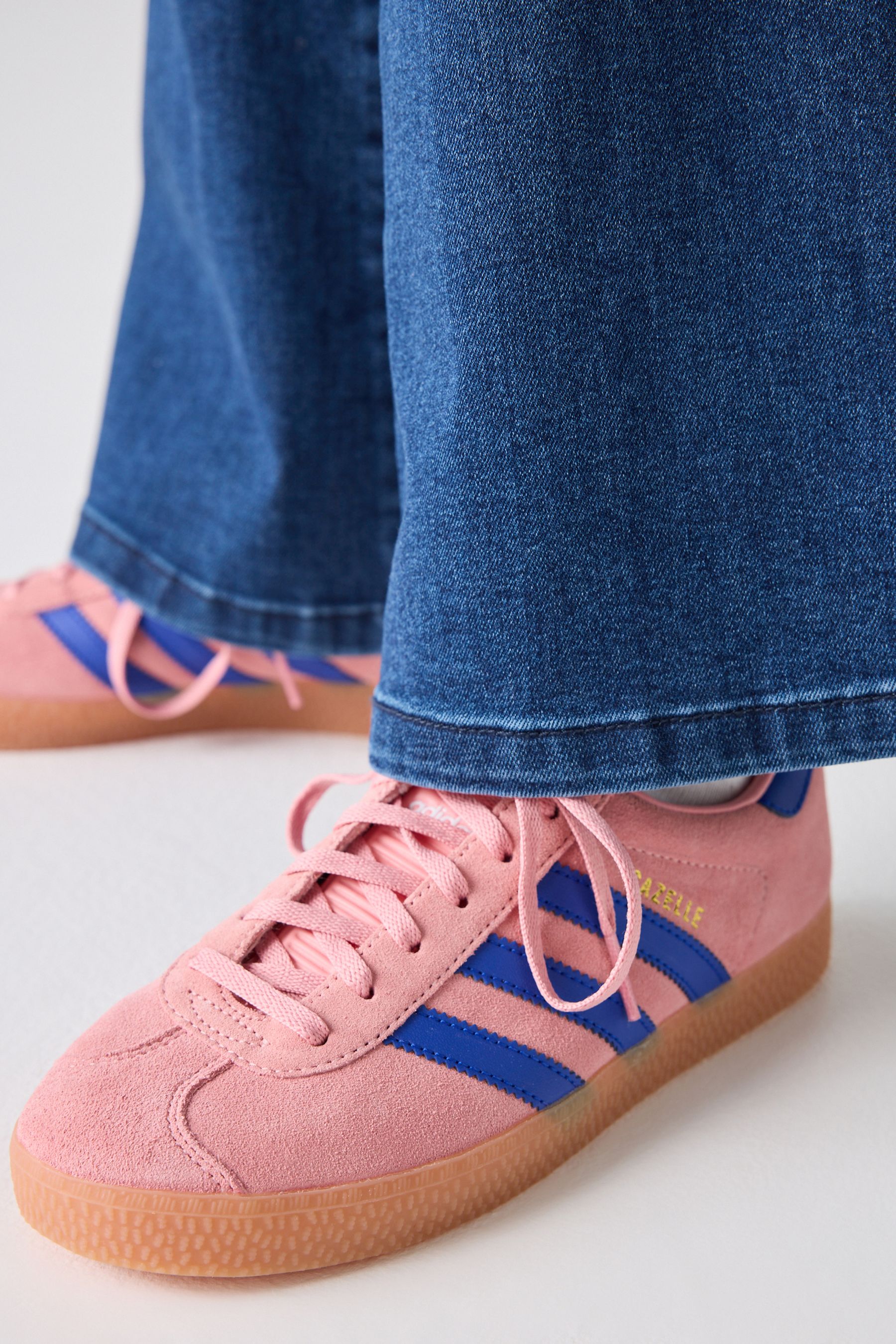 Pink gazelle size 4 shop