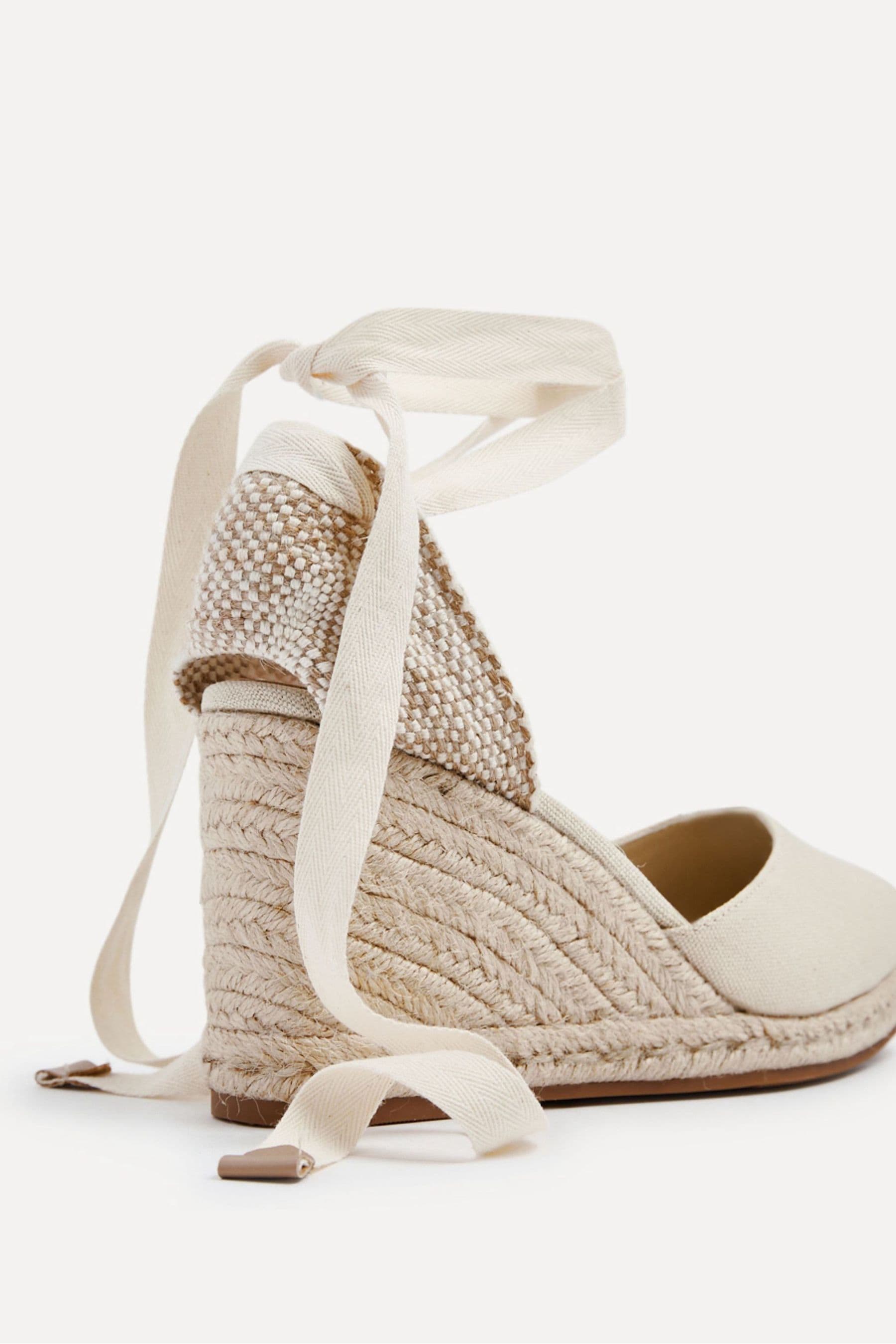 White wedges closed toe outlet