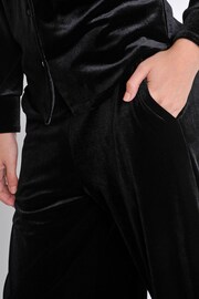 Burgs Womens Malmsmead Wide Leg Velvet Pull on Black Trousers - Image 4 of 5