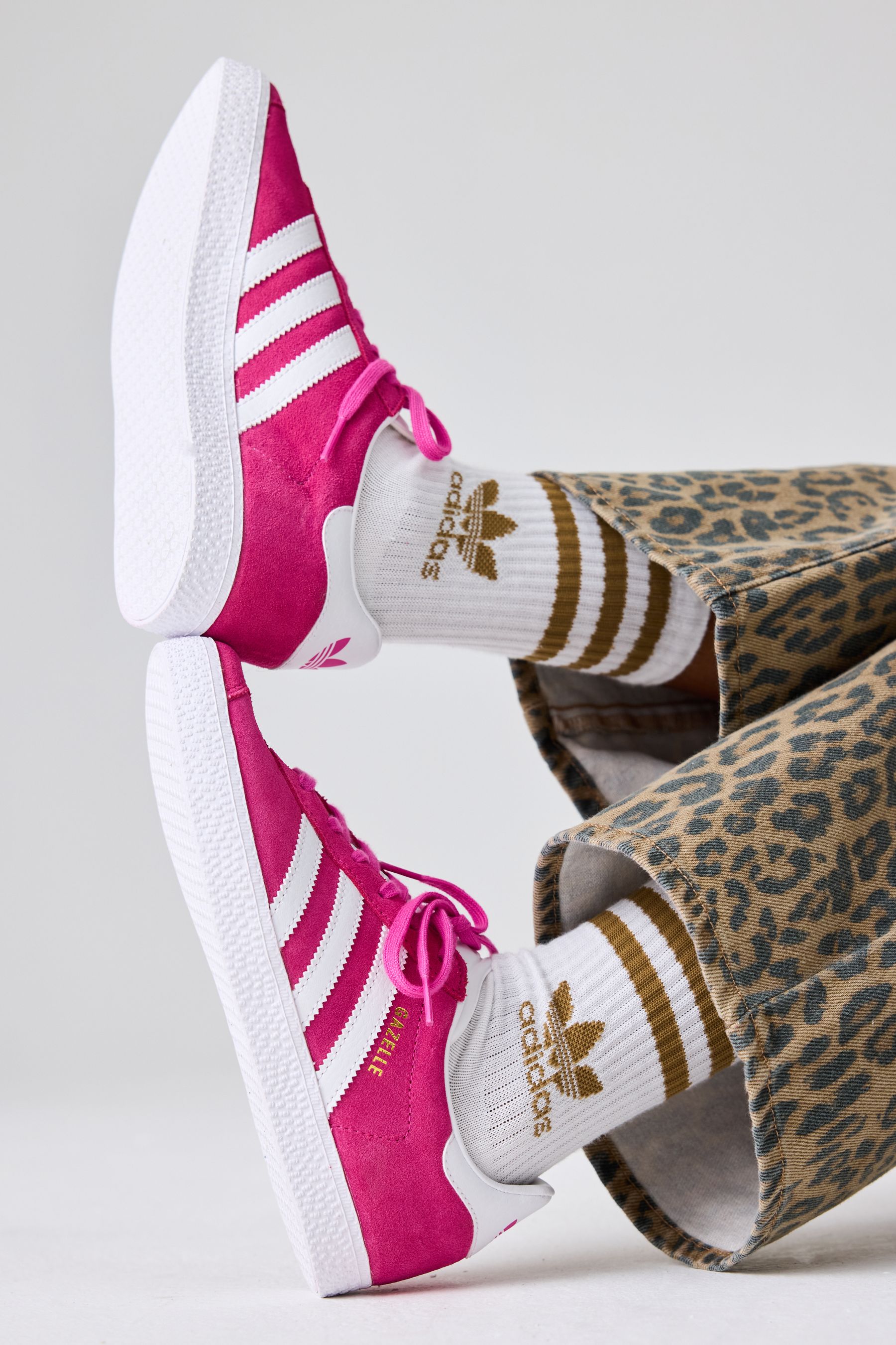 Pink gazelle adidas trainers shop