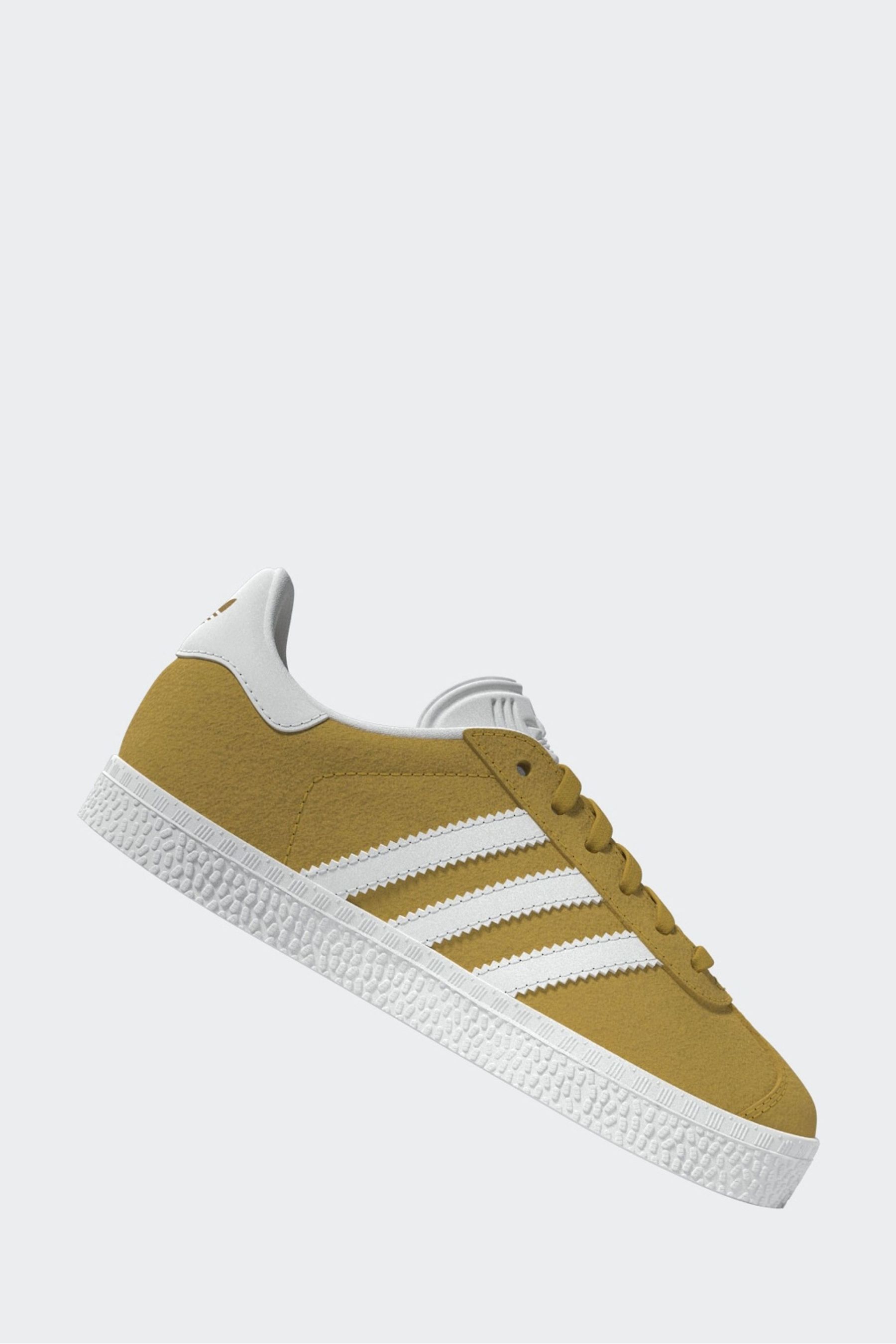 Gazelle yellow store
