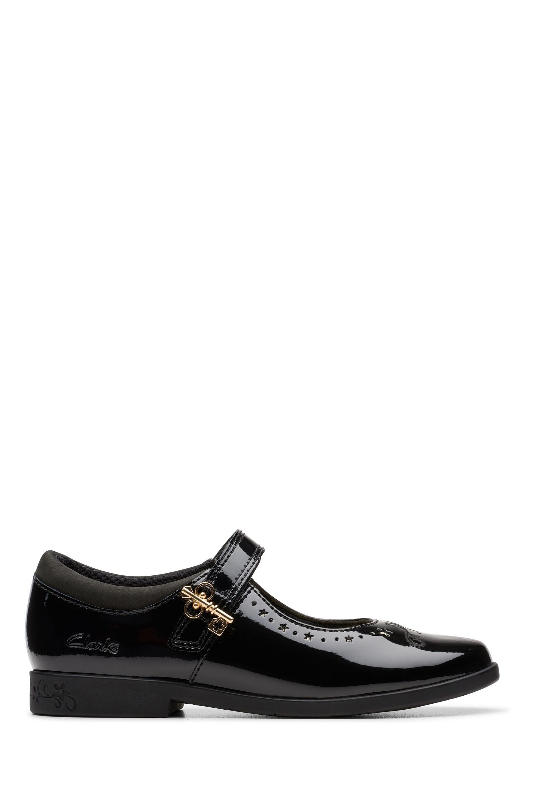 Clarks wide fitting shoes ireland new arrivals