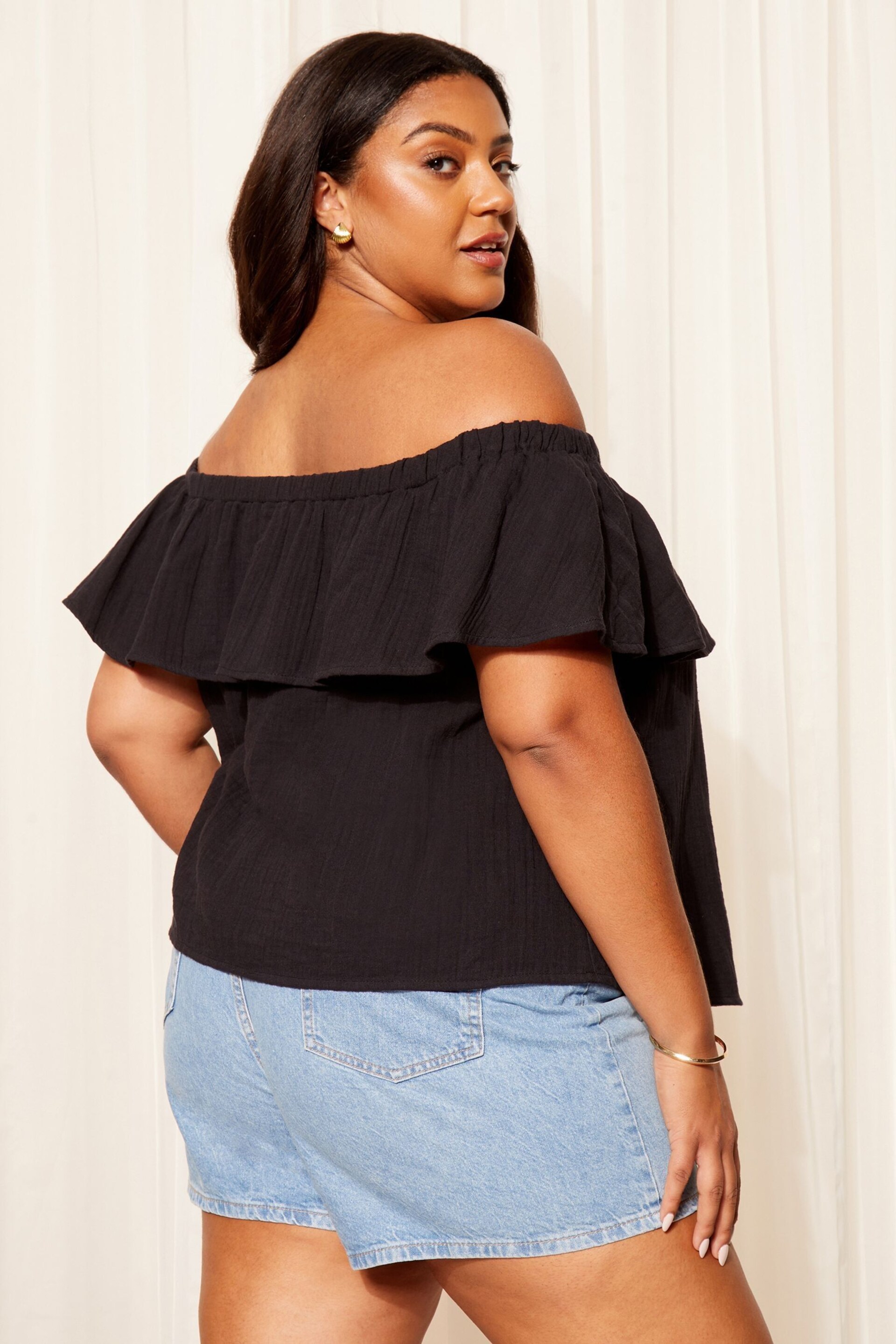 Curves Like These Black Linen Look Bardot Top - Image 4 of 4