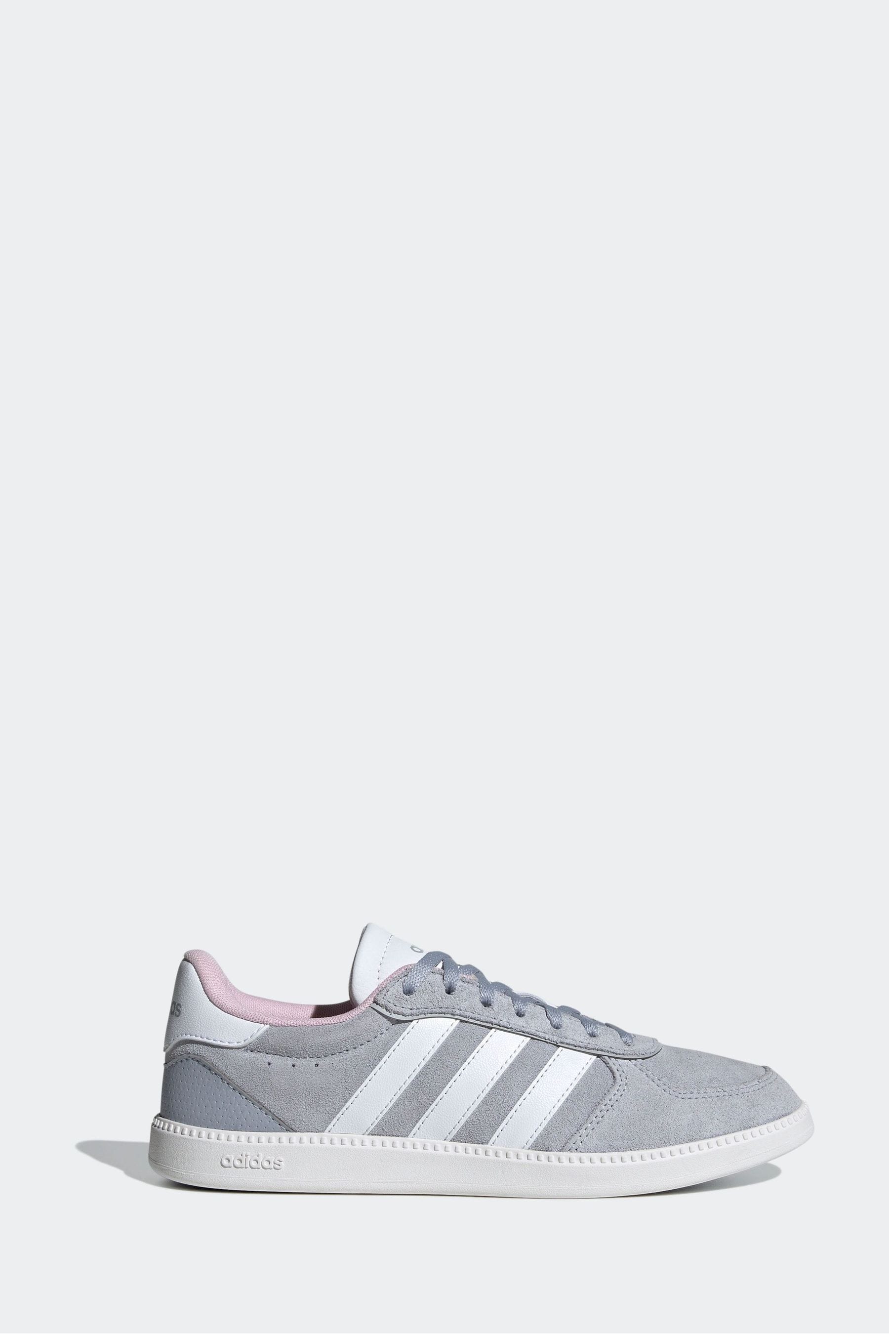 Adidas neo valclean store