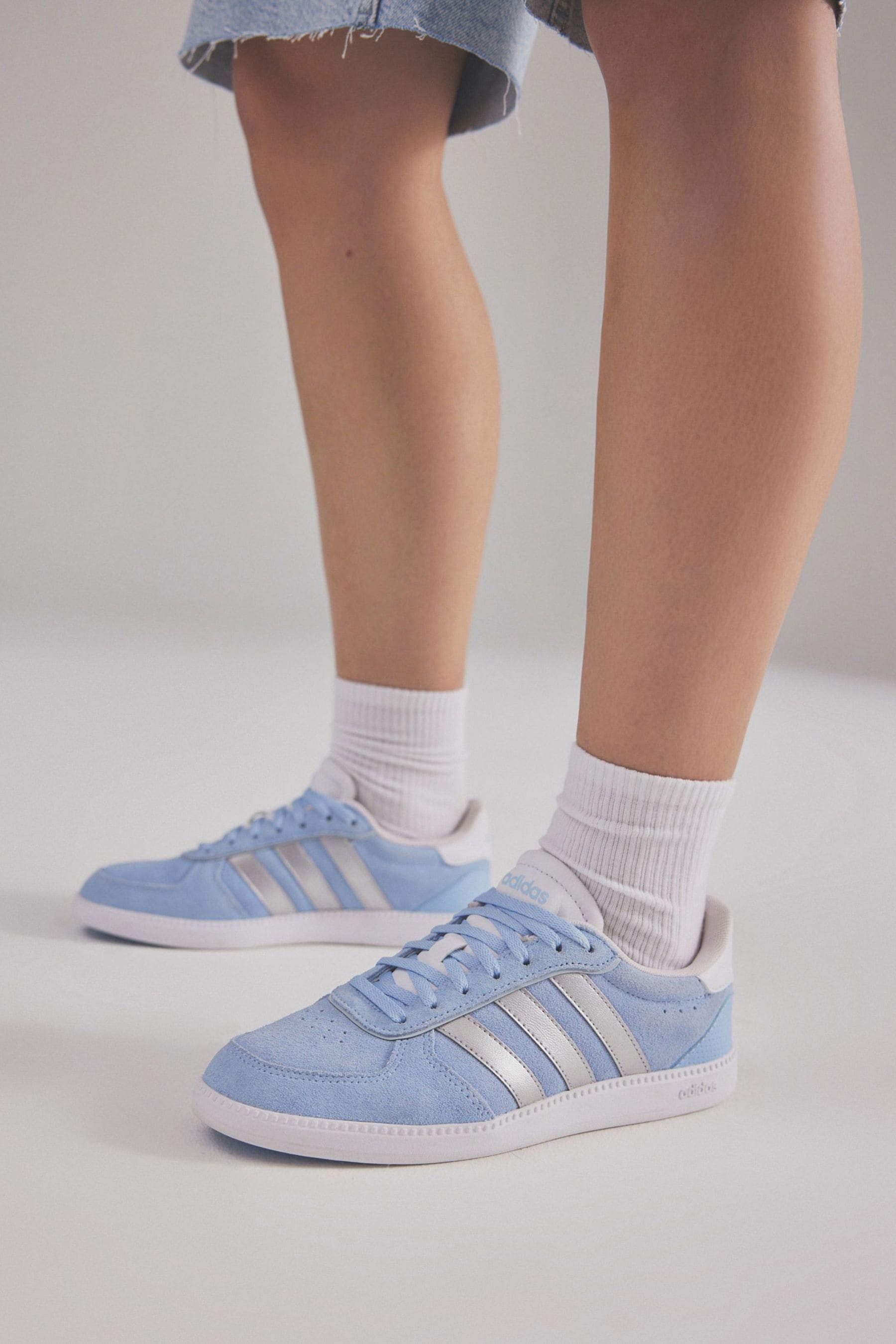 Womens adidas sleek shoes deals