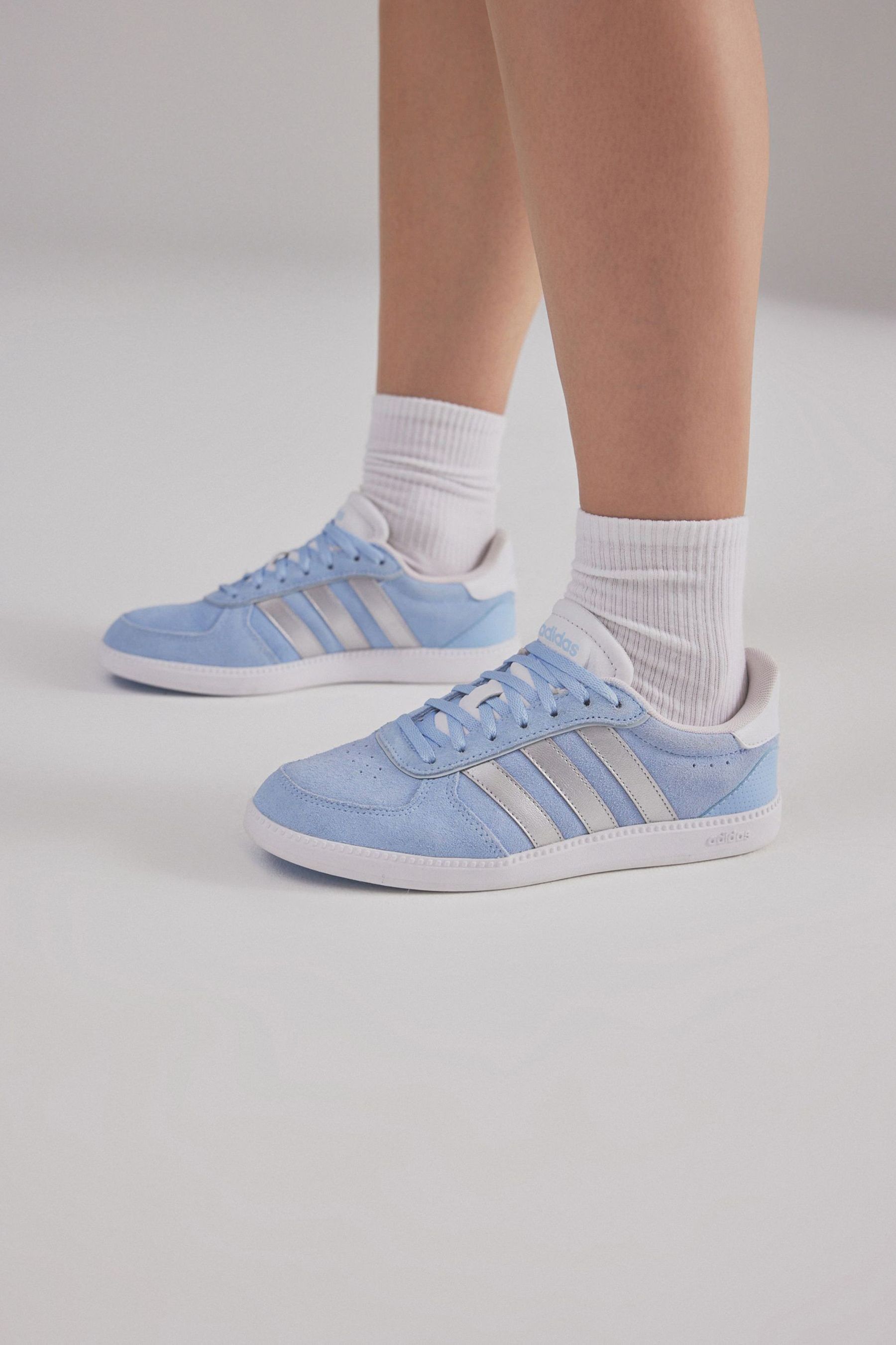 Adidas sleek junior online