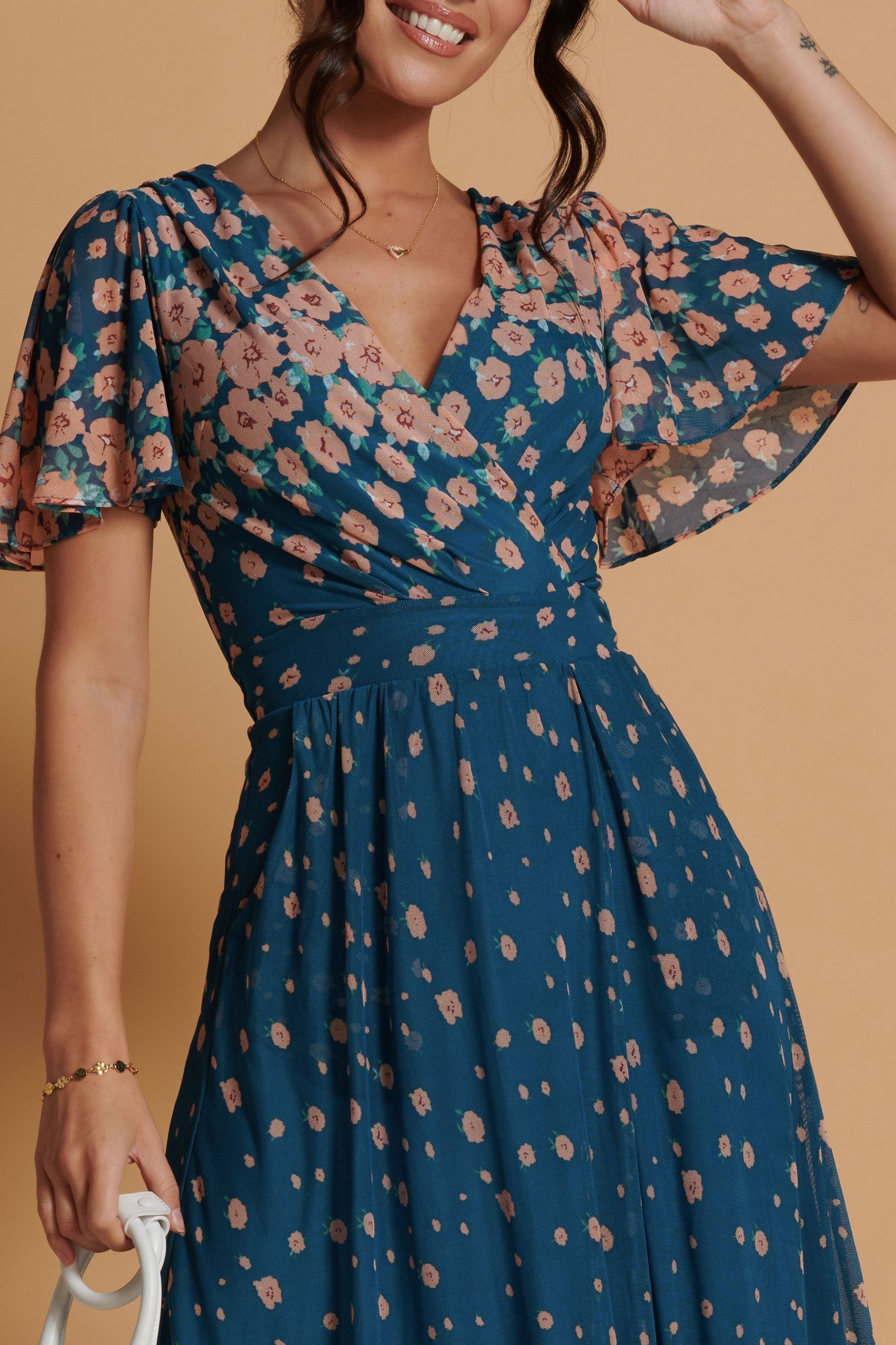 Mesh angel dress shop