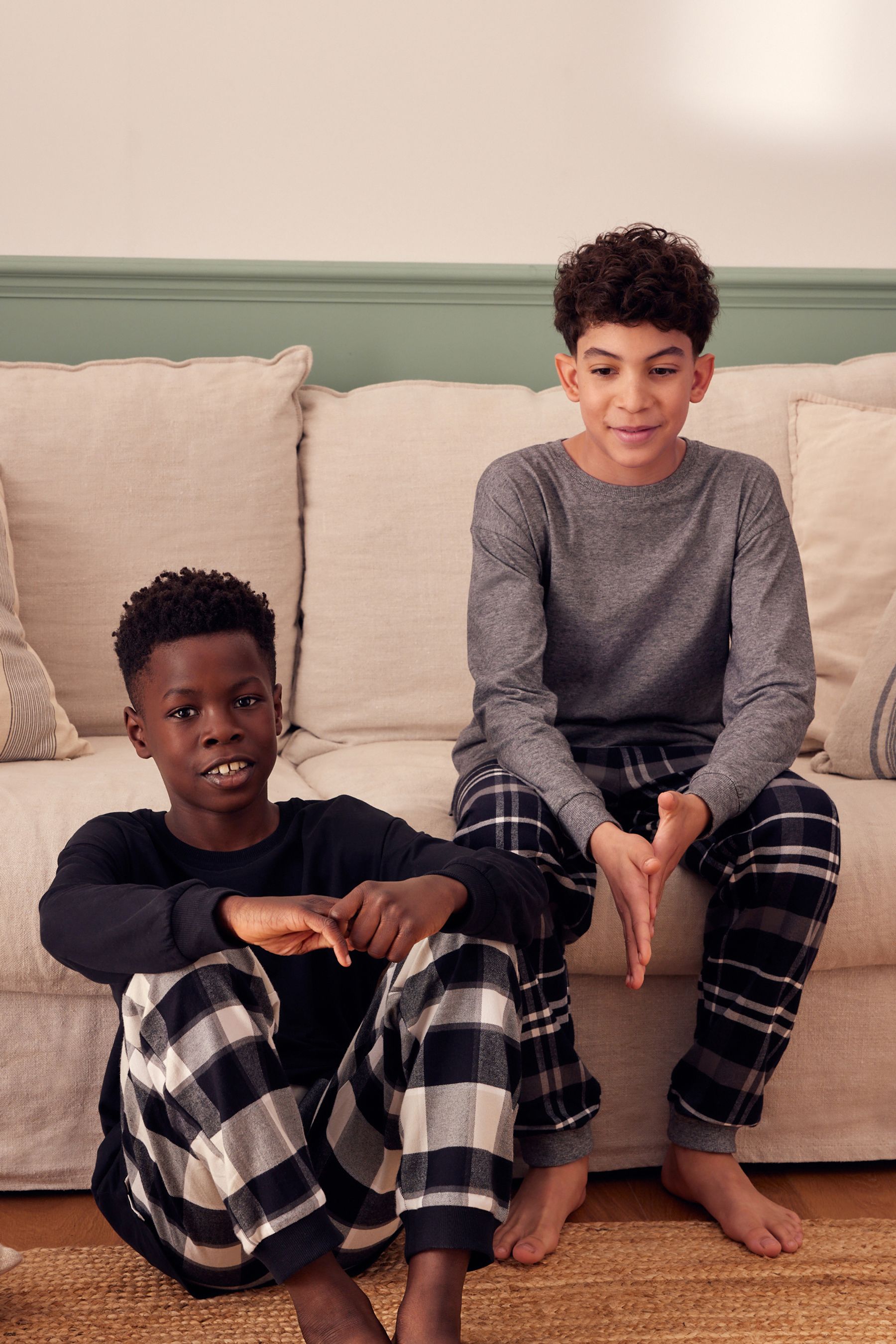 Woven check pyjamas 2025