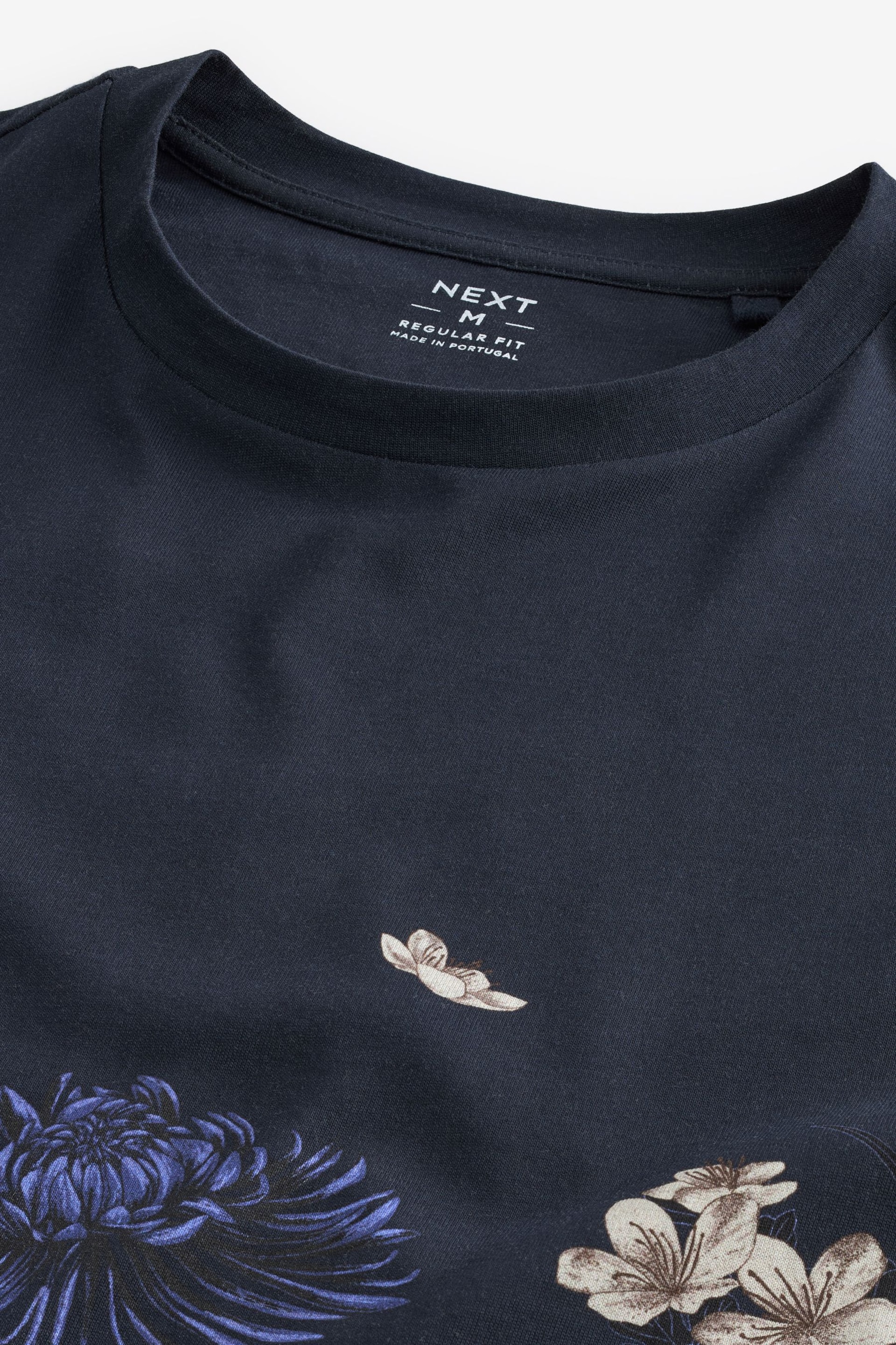 Navy Blue Crane Print T-Shirt - Image 3 of 3